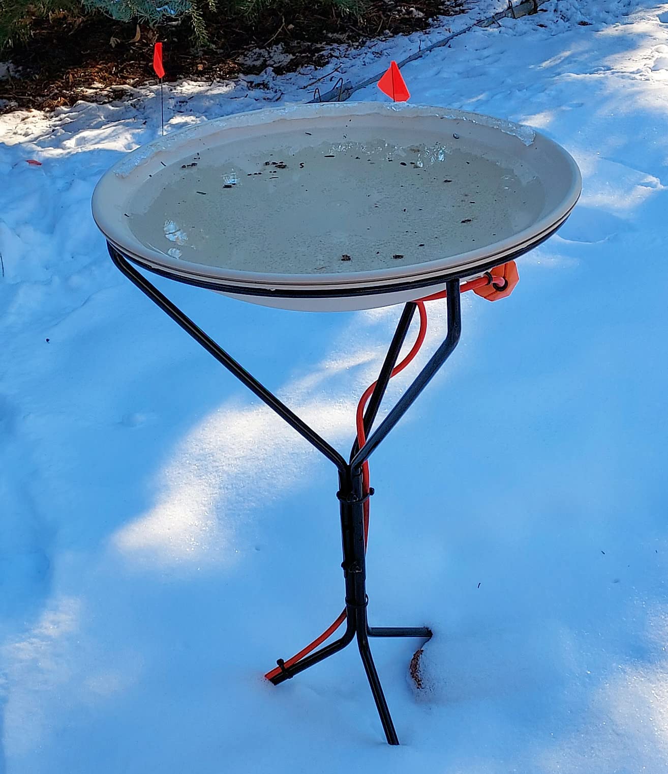 Allied Precision Industries (970) 20-Inch Diameter Heated Bird Bath with Metal Stand - 338348, Light stone color customer photo 2
