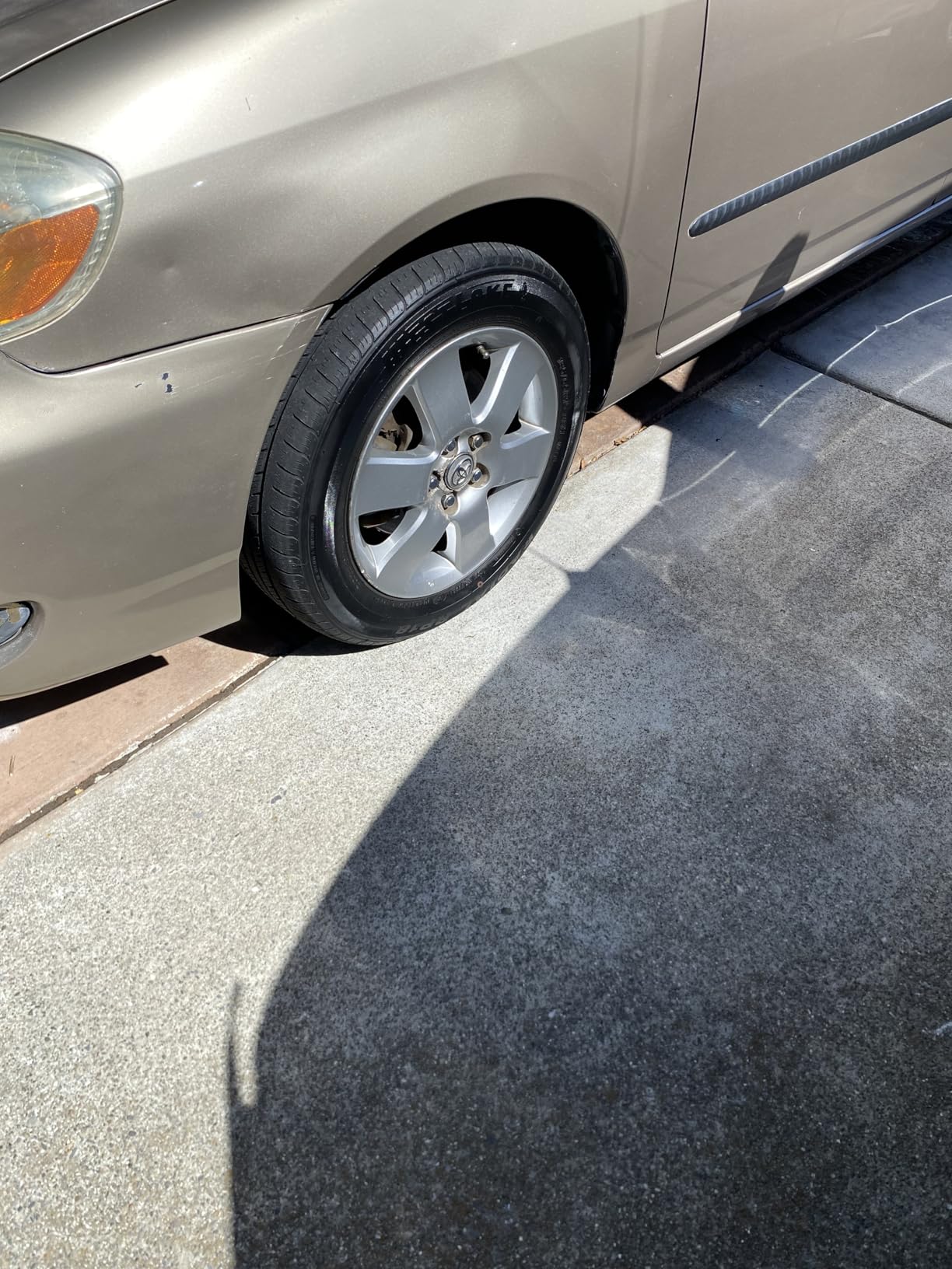 Meguiar’s Endurance Tire Gel - Tire Shine Gel, Premium Car Tire Shine For A Lasting Glossy Finish; Apply To Tires Cars, Trucks & Suvs To Keep Tires Looking Deep Black And Clean -16 Oz customer photo 2