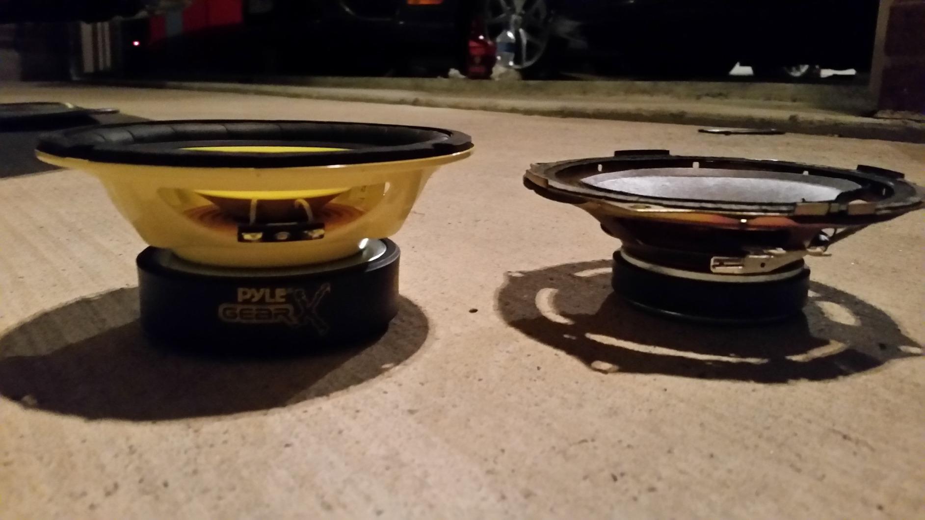 Pyle 6.5 Inch Mid Bass Woofer Sound Speaker System - Pro Loud Range Audio 300 Watt Peak Power w/ 4 Ohm Impedance and 60-20KHz Frequency Response for Car Component Stereo PLG64,Yellow customer photo 1