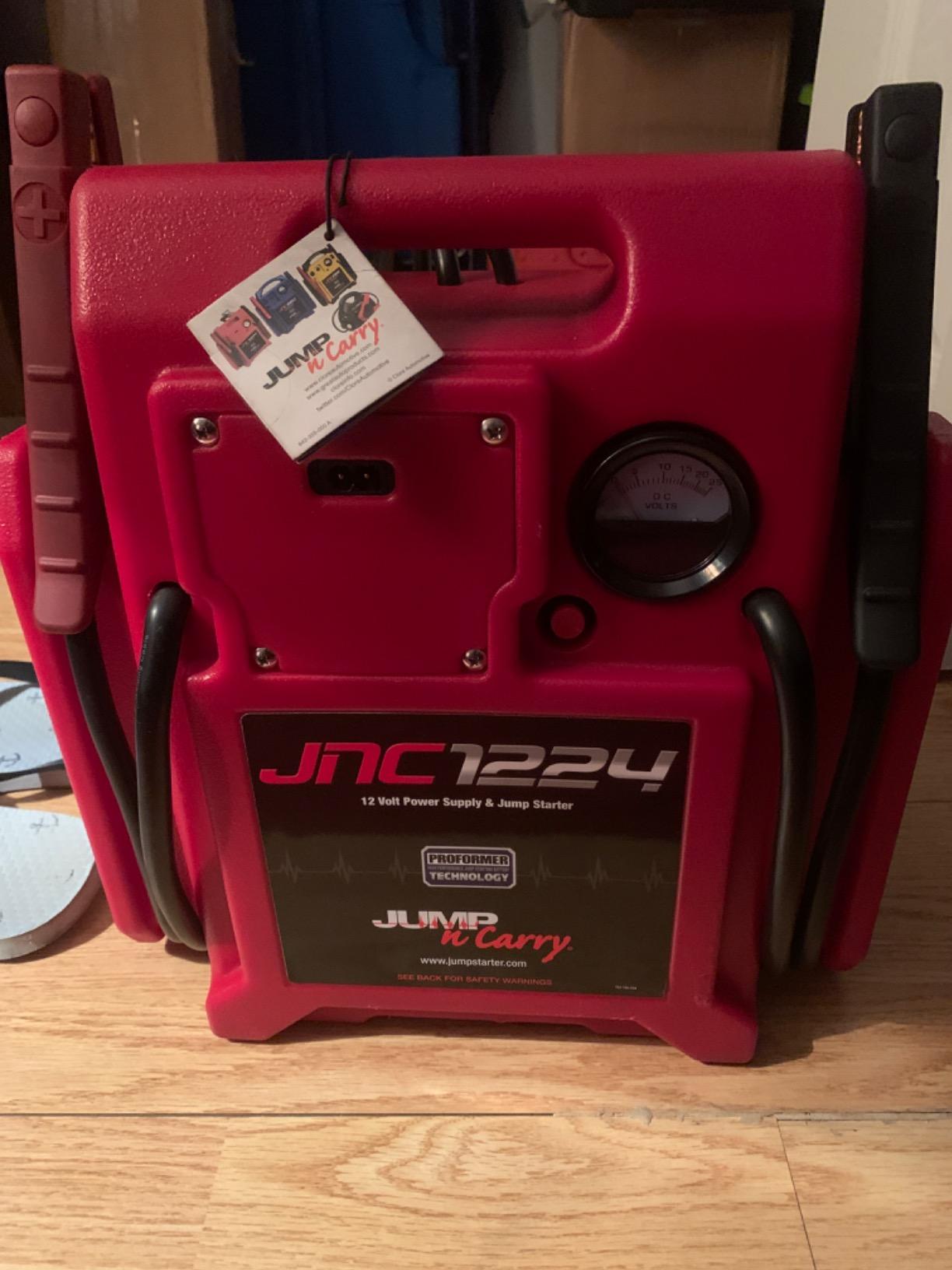 Clore Automotive Jump-N-Carry JNC1224 3400/1700 Peak Amp 12/24V Jump Starter customer photo 1