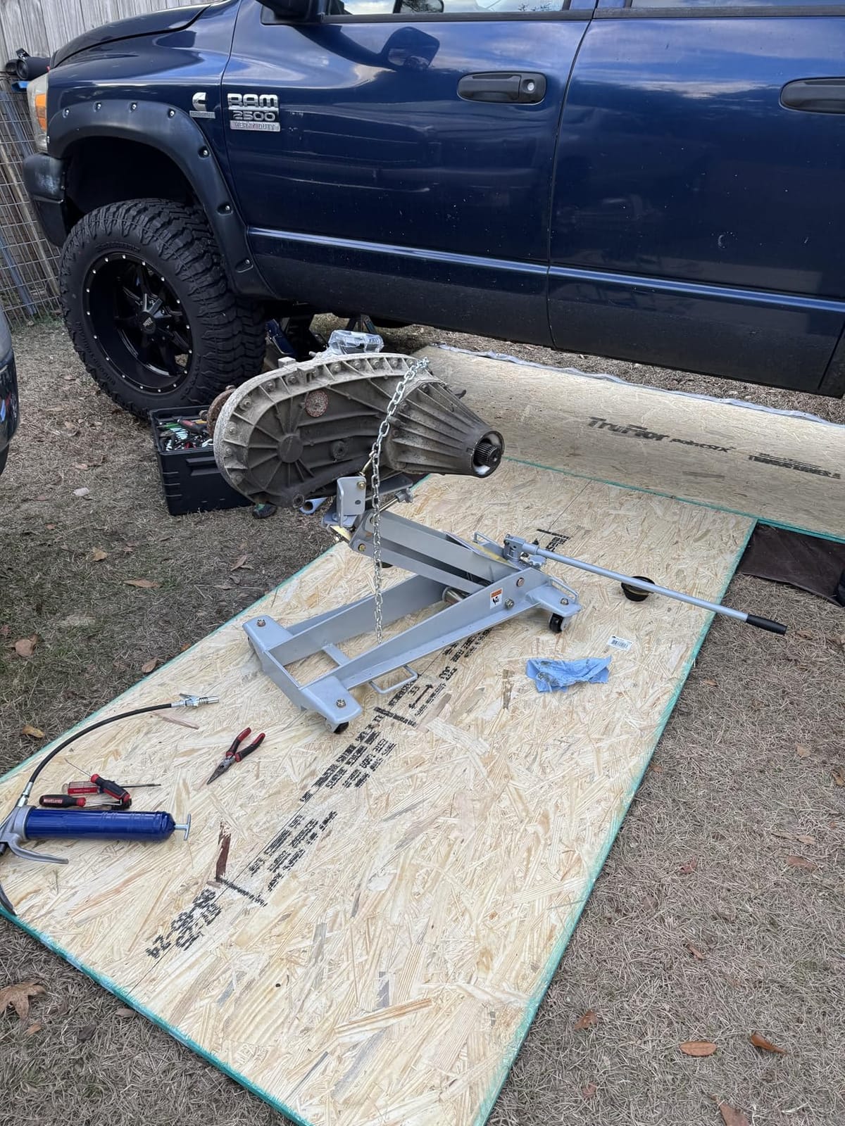 OTC 1521A 1,000 lb. Low-Lift Transmission Jack - 6.5