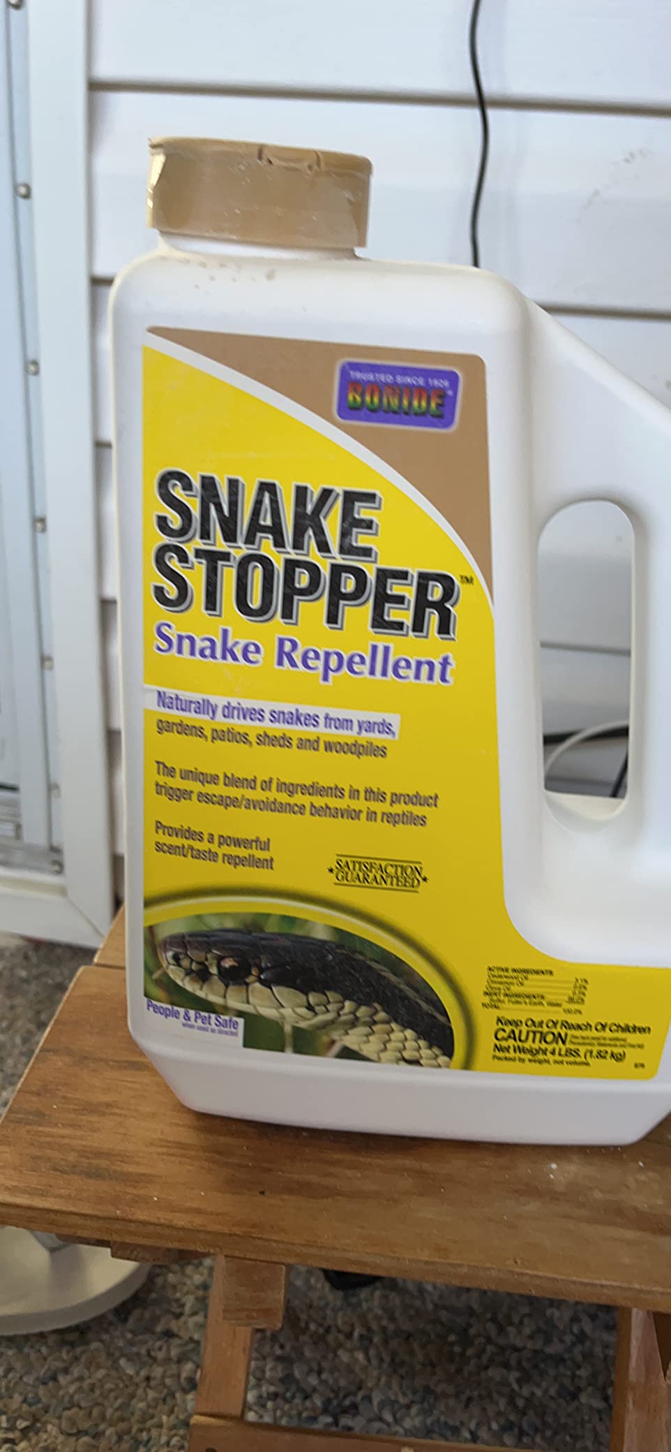 Bonide Snake Stopper Snake Repellent, 1.5 lbs Ready-to-Use Granules, Outdoor Deterrent for Snakes, Lizards, Iguanas customer photo 1