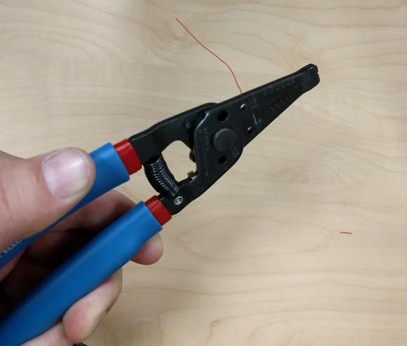 Klein Tools 11057 Wire Cutter/Stripper, Made in USA, Heavy Duty Cutter for 20-30 AWG Solid and 22-32 AWG Stranded Wire customer photo 2