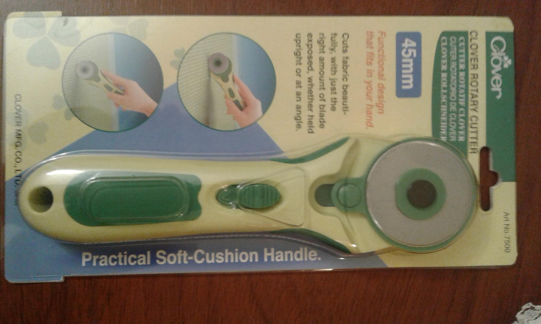 Clover 7500 45mm Rotary Cutter , Green customer photo 1