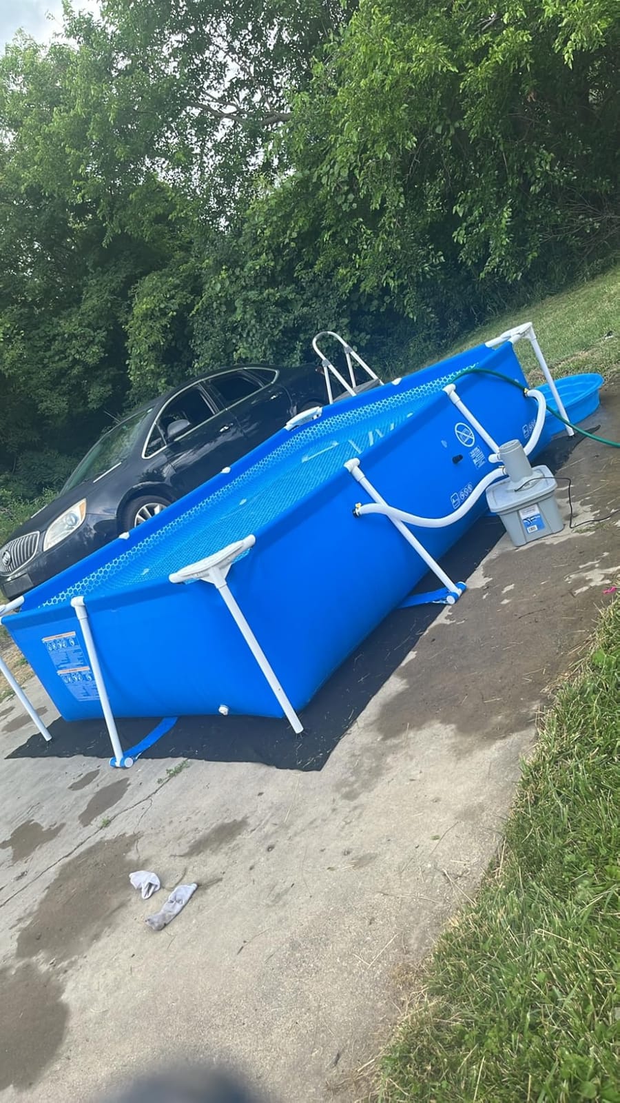 INTEX Metal Frame 9ft 10in x 6ft 6.75in x 29.5in Above Ground Swimming Pool customer photo 2