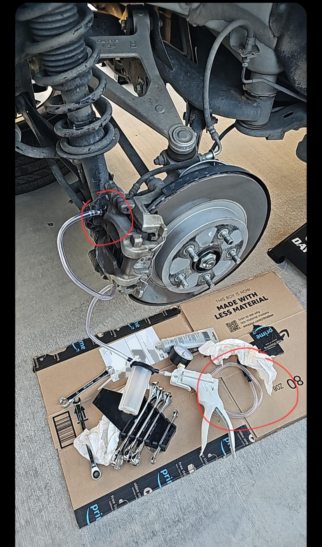 Mityvac MV8000 Automotive Tune-up and Brake Bleeder Kit, Selectline Hand Pump (MV8010), One Finger Vacuum Release, Ergonomic Design, Gearless Diaphragm Gauge, 4.5oz Fluid Reservoir, 4 Tapered Adapters customer photo 1