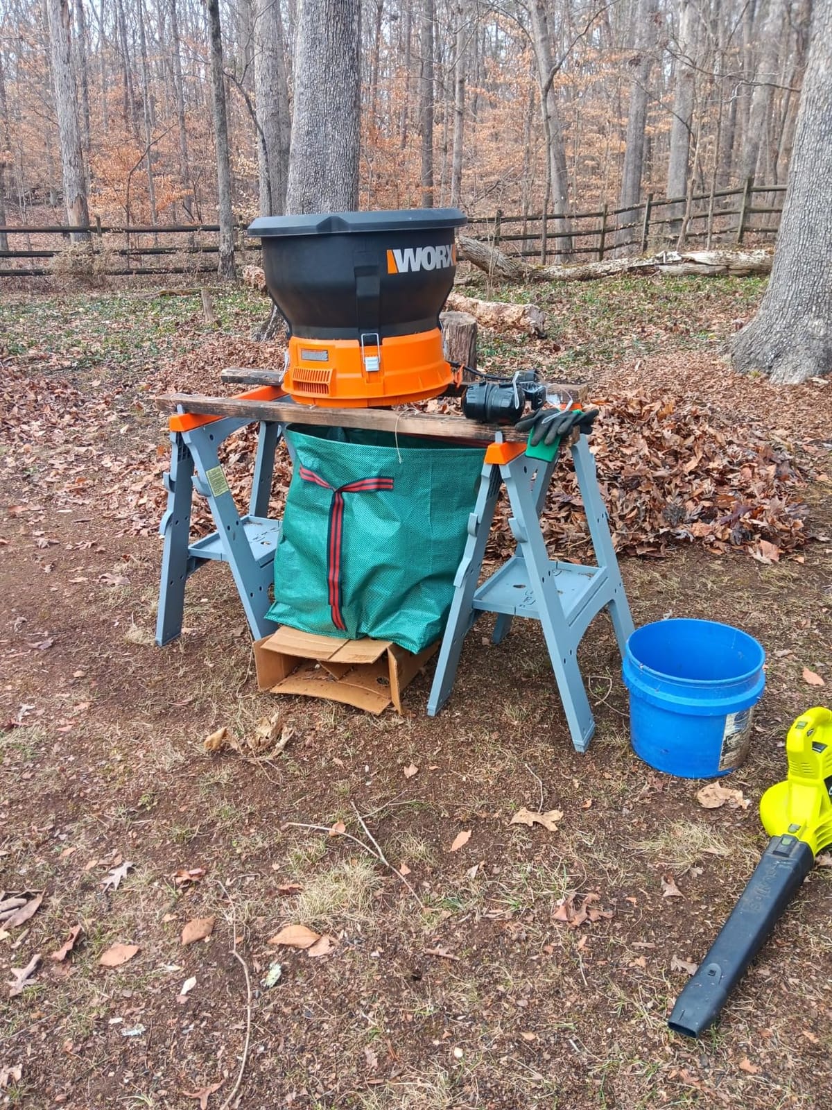 Worx 13 Amp Electric Leaf Mulcher for Yard Leaf & Waste Shredding, WG430 customer photo 1