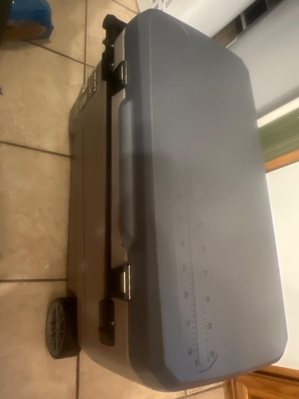 Igloo Maxcold Glide 110Qt Wheeled Cooler | Insulated Hard Shell Ice Chest customer photo 2
