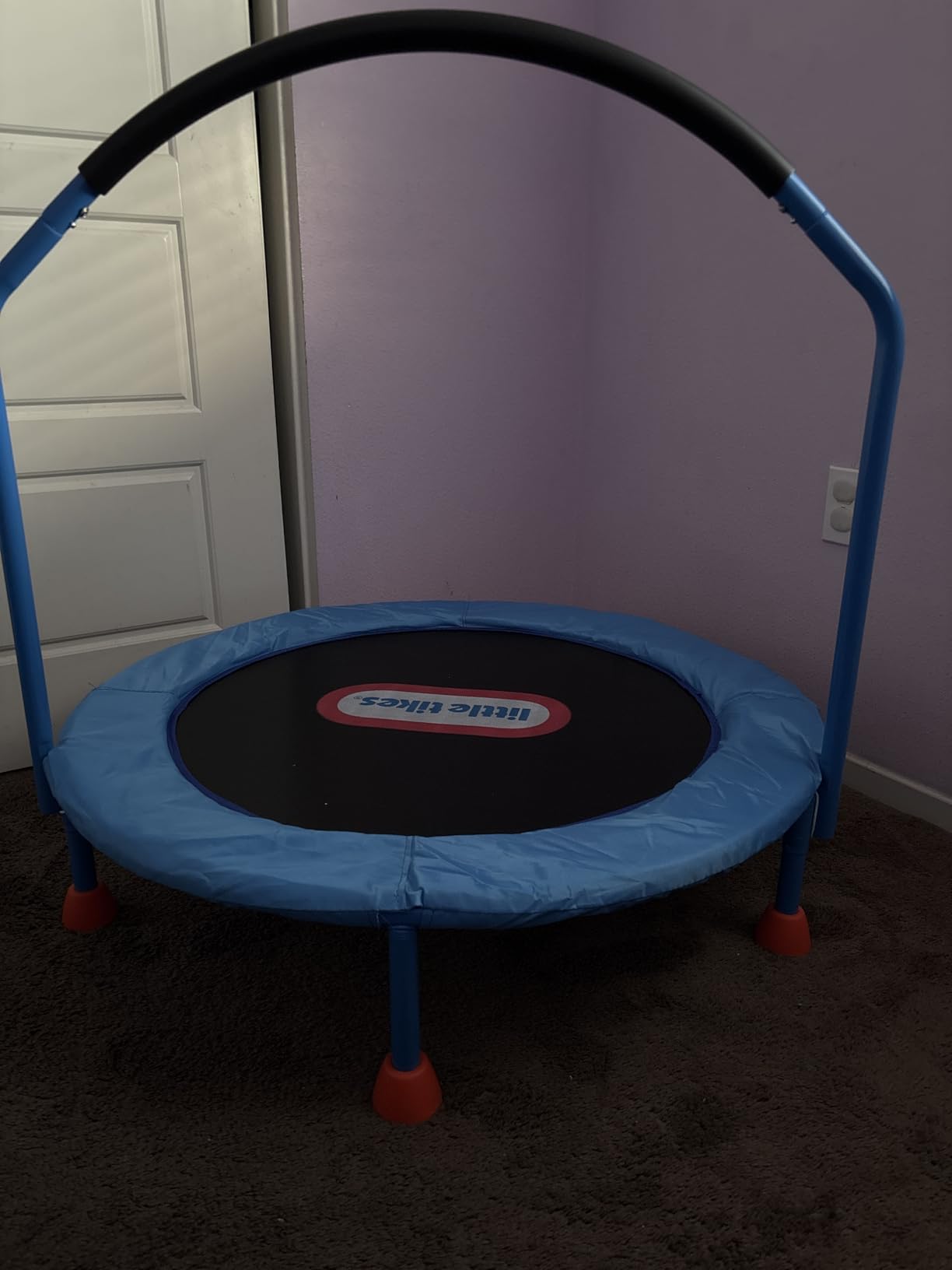 Little Tikes 3' Trampoline – (Amazon Exclusive) customer photo 2