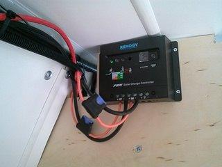 Renogy 200W 12V Monocrystalline Solar Panel Kit + 30A PWM Charge Controller customer photo 1