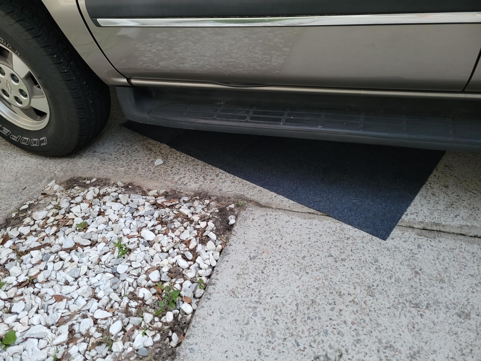 Drymate Garage Floor Mat 17' x 7'4