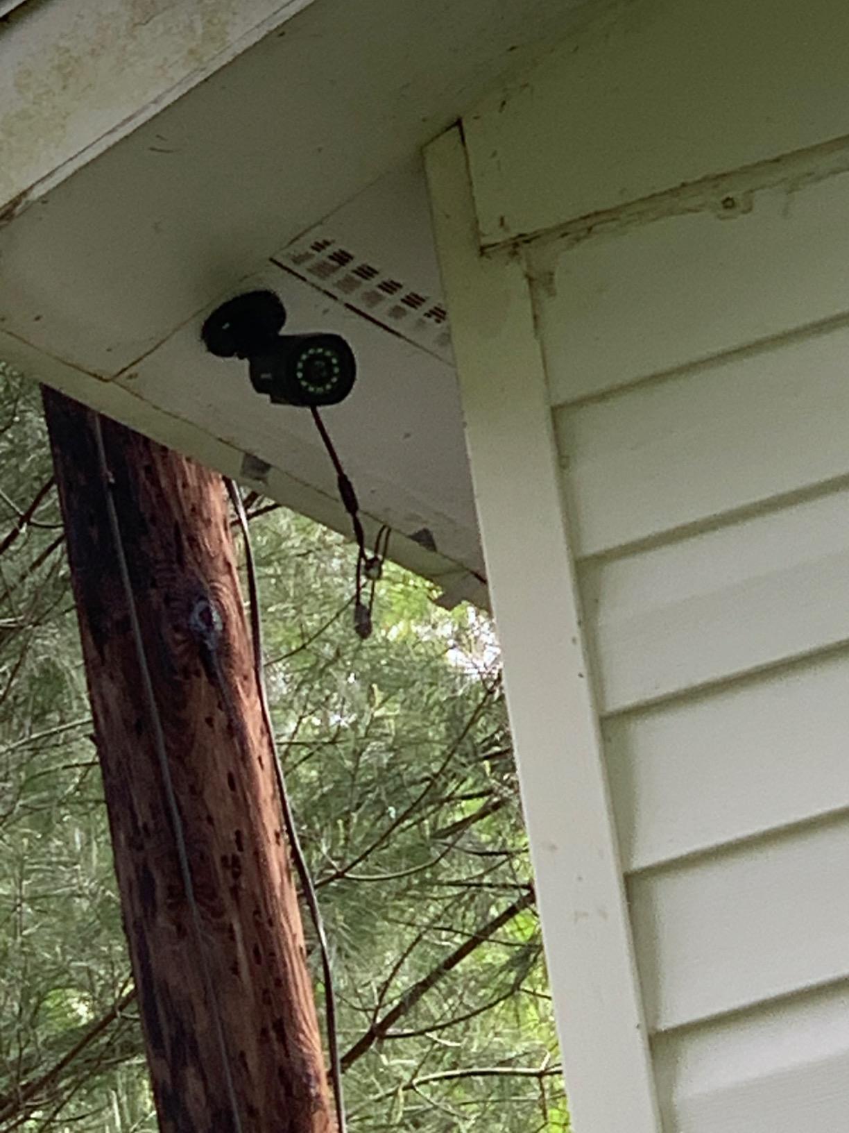 ANNKE 8CH H.265+ 3K Lite Wired Security Camera System,4X 2MP Cam, 1TB HDD customer photo 2