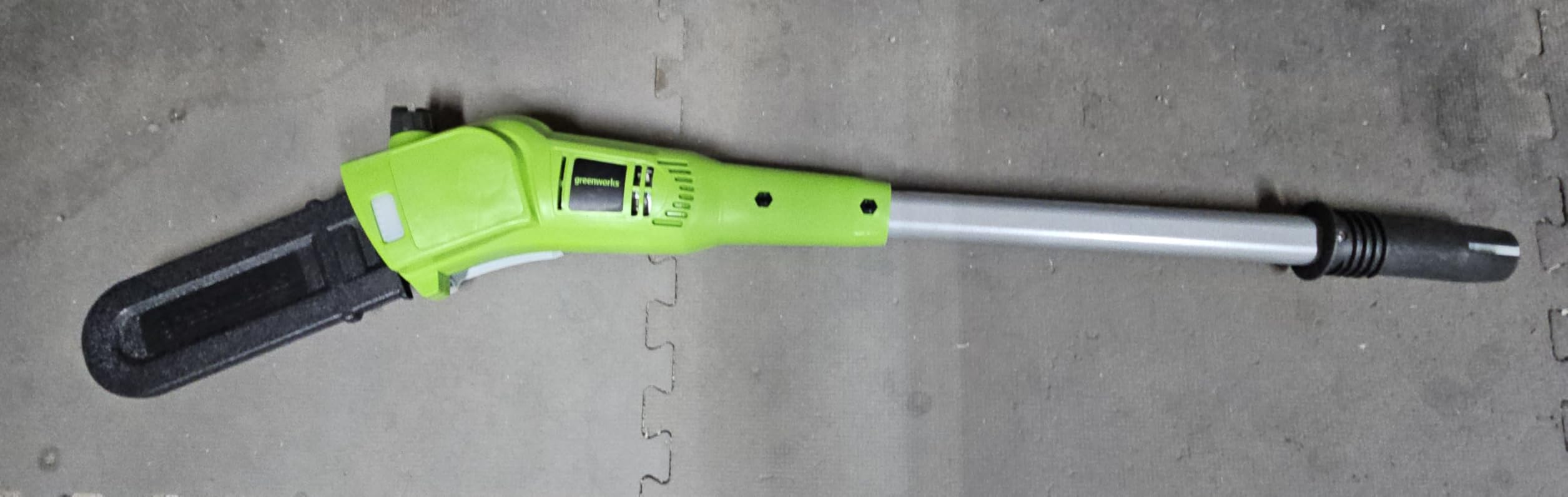 Greenworks 40V 8 in Pole Saw Hedge Trimmer Kit, 2.0 Ah Battery and Charger customer photo 2