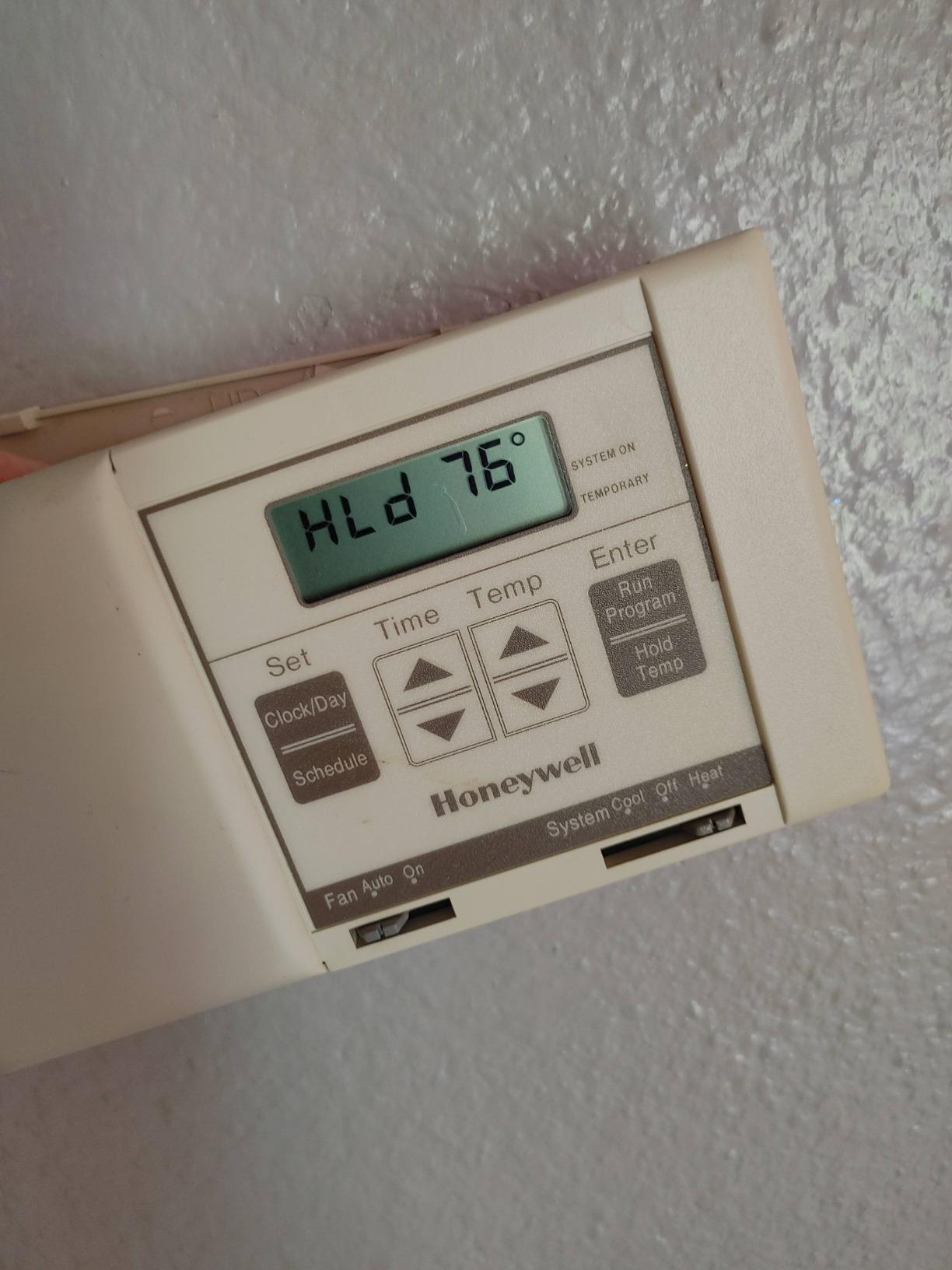 Sensi Touch Smart Thermostat by Emerson with Touchscreen Color Display, Programmable, Wi-Fi, Mobile App, Easy DIY, Data Privacy, Works with Alexa, Energy Star Certified, ST75 - Black, C-Wire Required customer photo 2