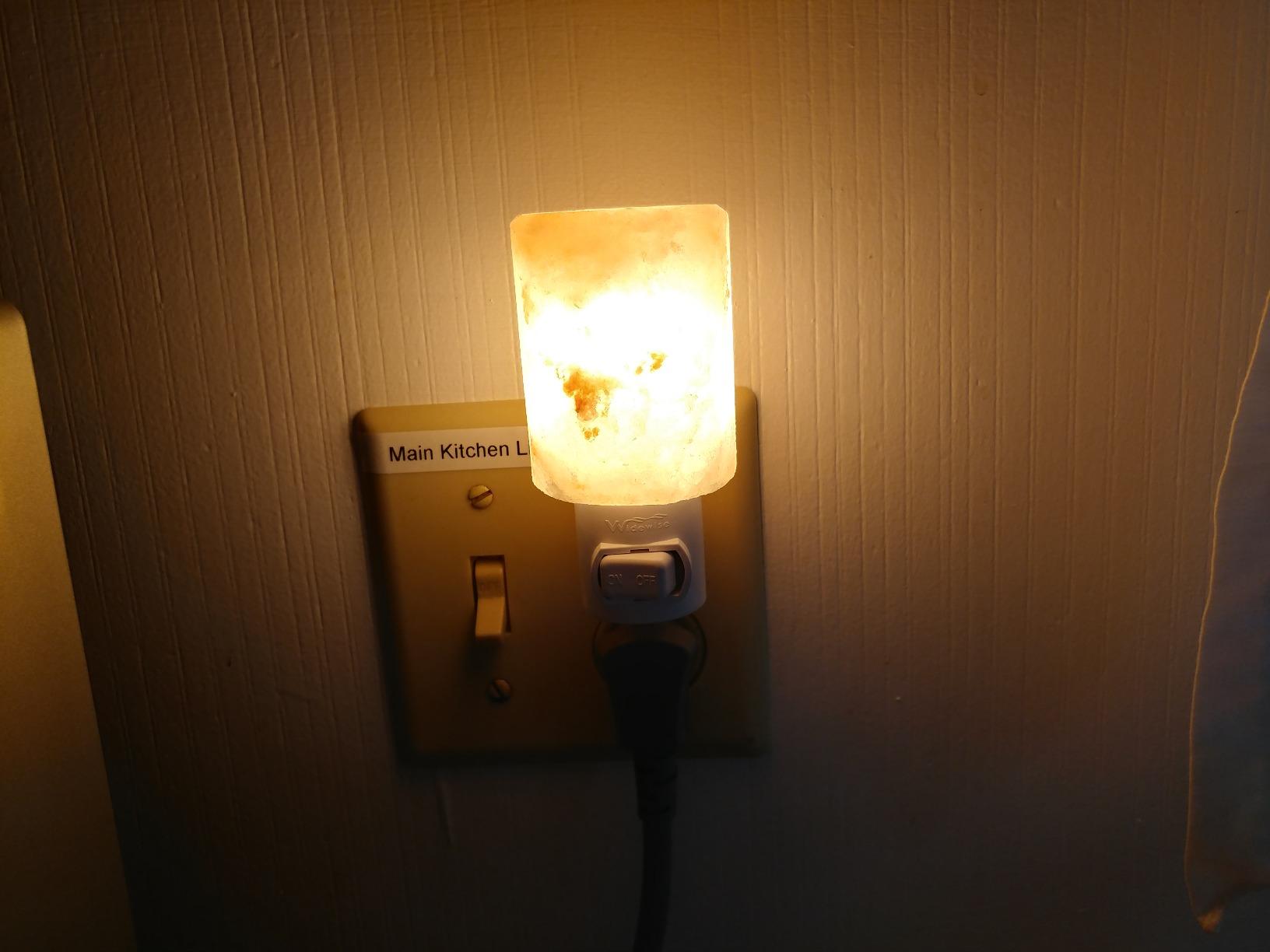 Syntus Himalayan Salt Lamp customer photo 2