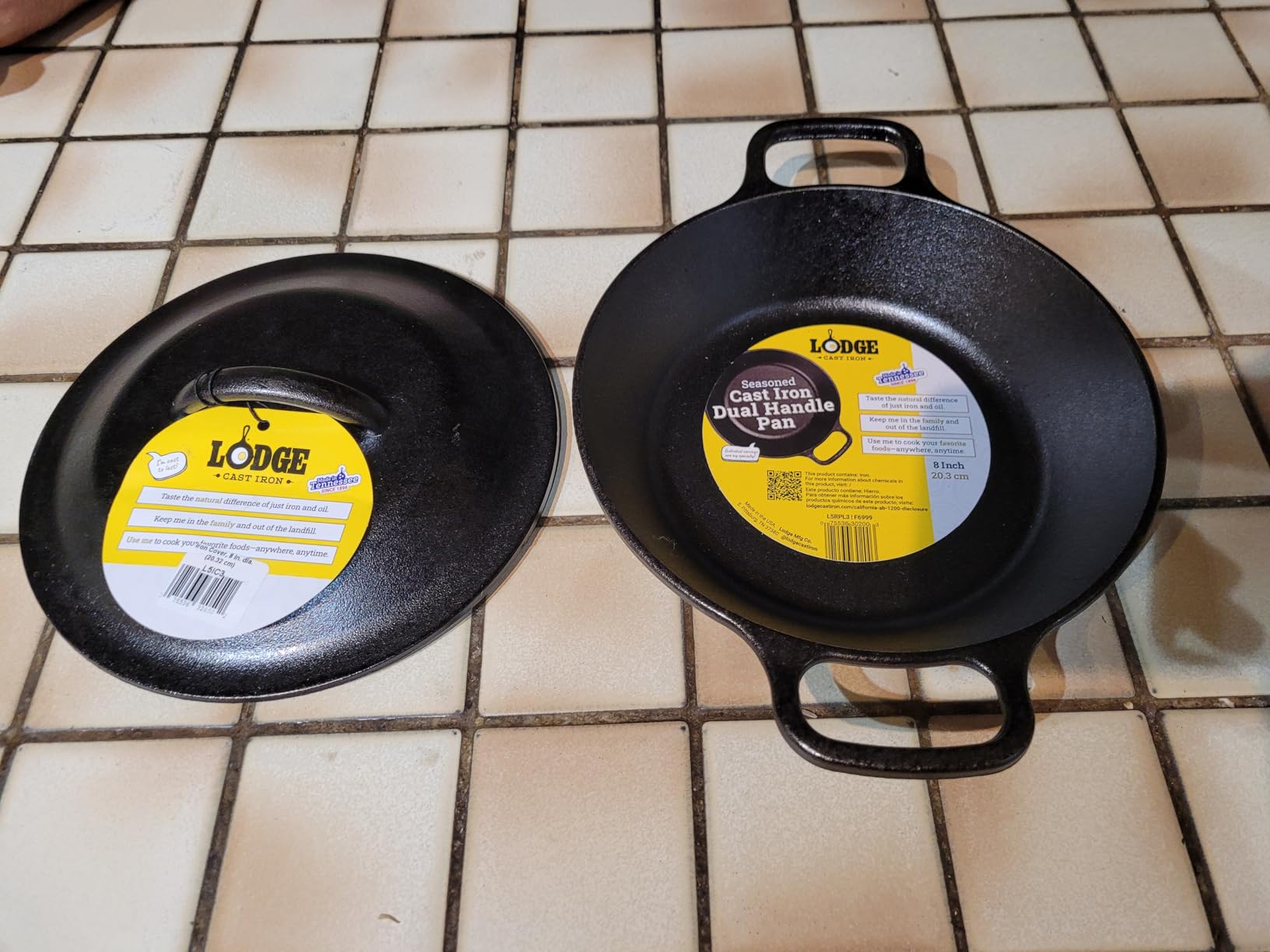 Lodge Pre-Seasoned Cast Iron Dual Handle Pan, PFAS-Free, 12 Inches | Cast Iron Dual Handle Pan, Oven & Stovetop Safe, Non-Toxic, Induction Compatible, Made in USA, Naturally Nonstick customer photo 2