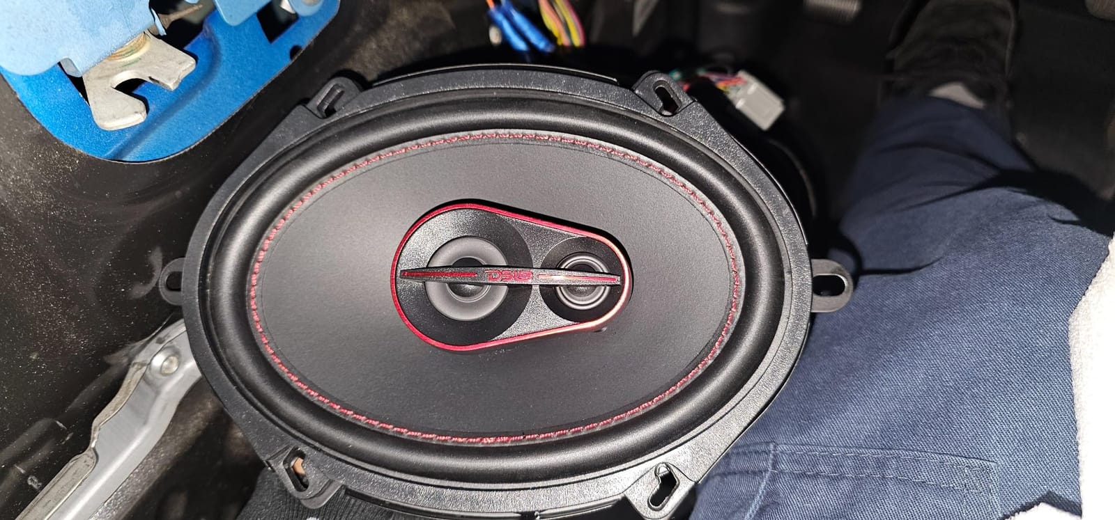 DS18 G6.9Xi GEN-X 6x9 3-Way Coaxial Speakers 180 Watts 4-Ohm with Mylar Dome Tweeters - Grill Included - Full Range Speaker Great for Car Stereo Sound System - Pair customer photo 1