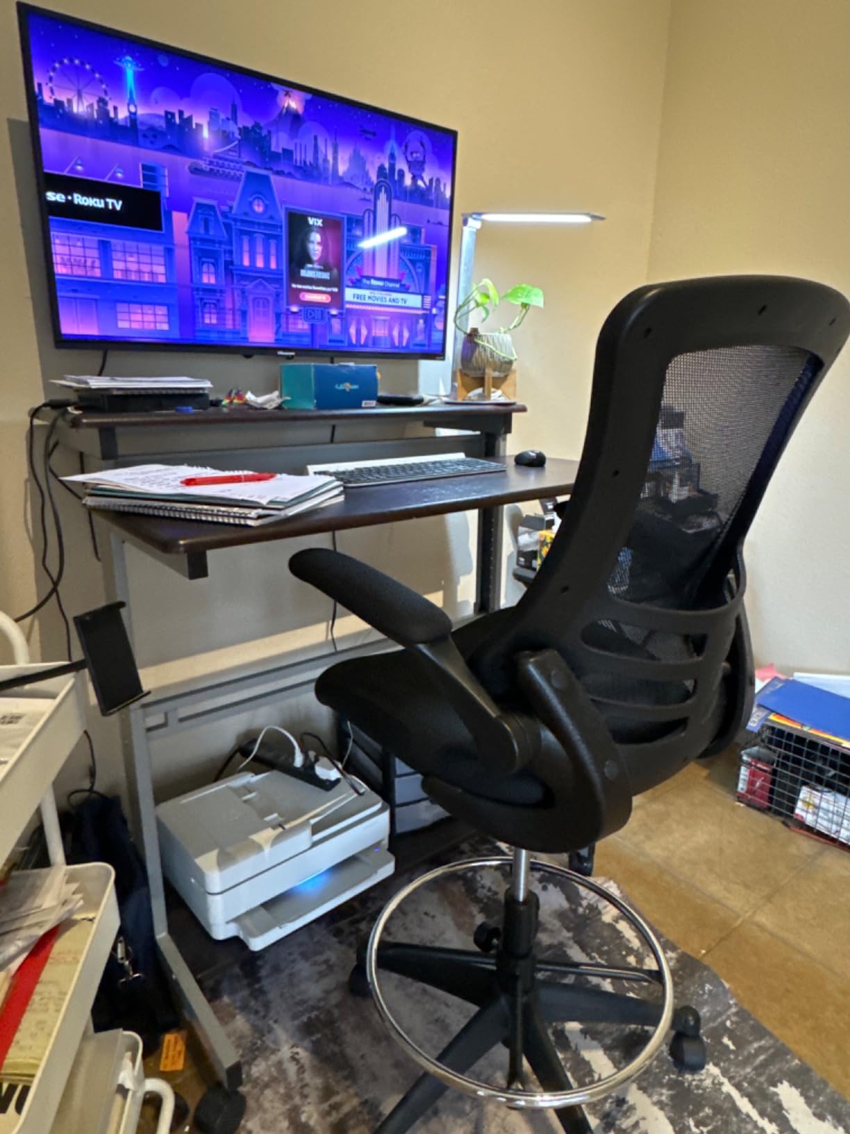 Flash Furniture Mesh Adjustable Ergonomic Drafting Chair, Black customer photo 2