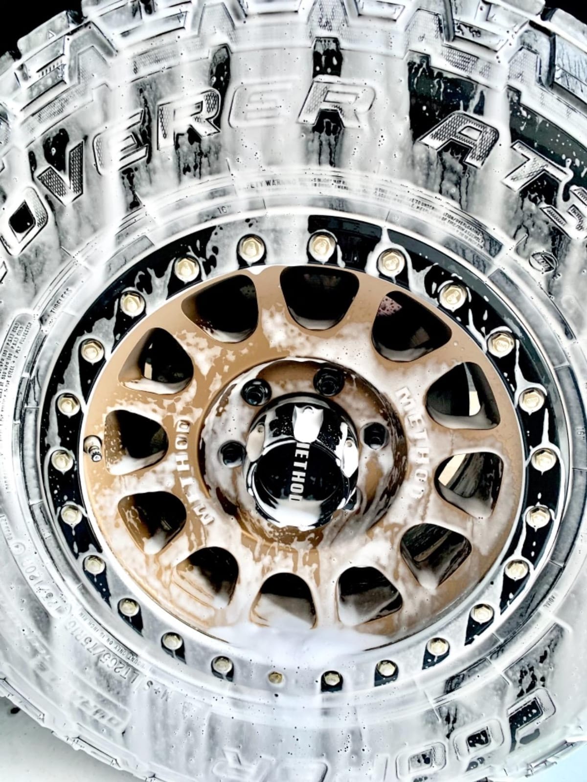 Method Race Wheels 305 NV Method Bronze/Black Street Loc 20x9