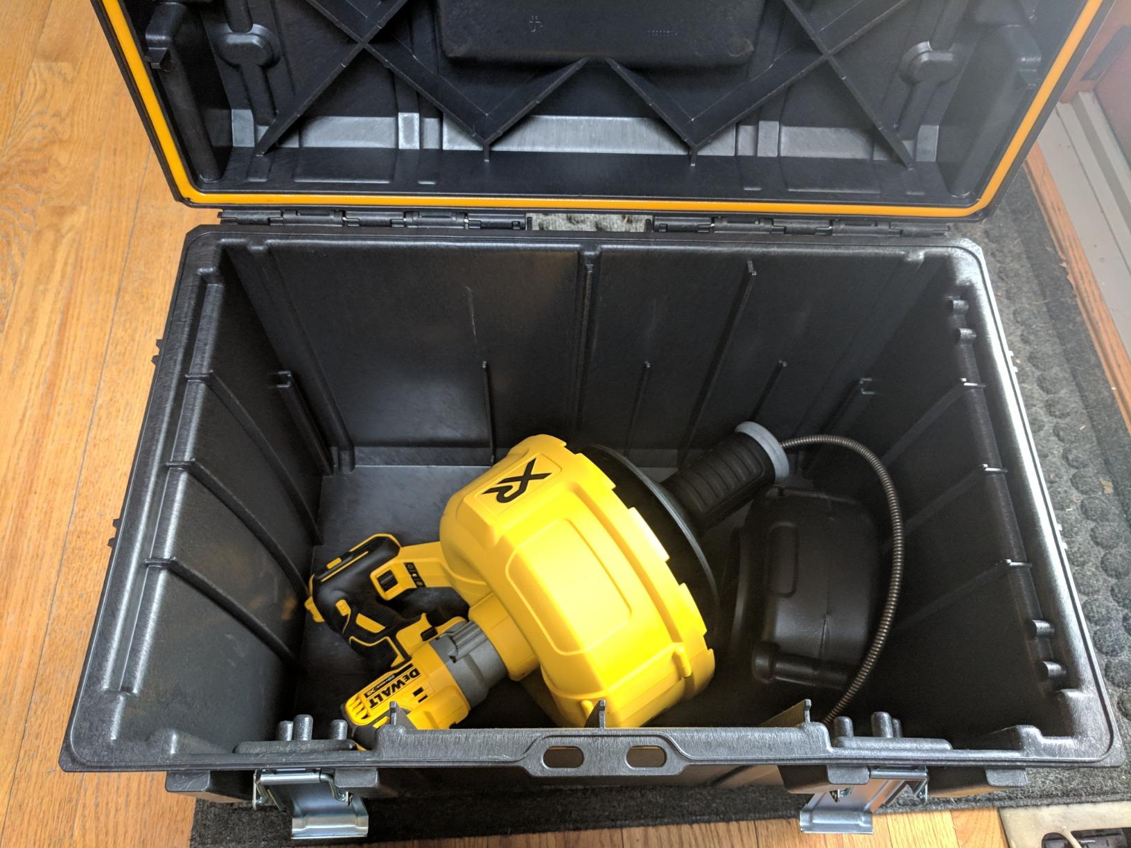 DEWALT DCD200B 20V MAX* XR® Brushless Drain Snake (Tool Only) customer photo 1