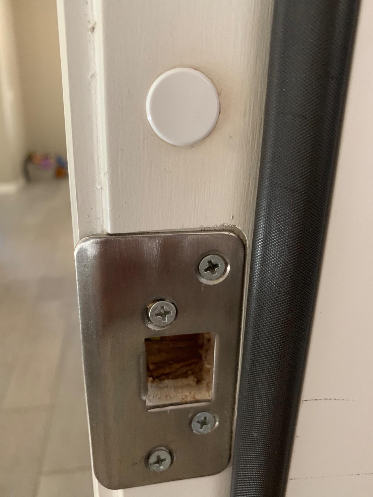 August Home Smart Lock Pro + Connect Hub - Wi-Fi Smart Lock for Keyless Entry - Works with Alexa, Google Assistant, and more – Silver customer photo 2