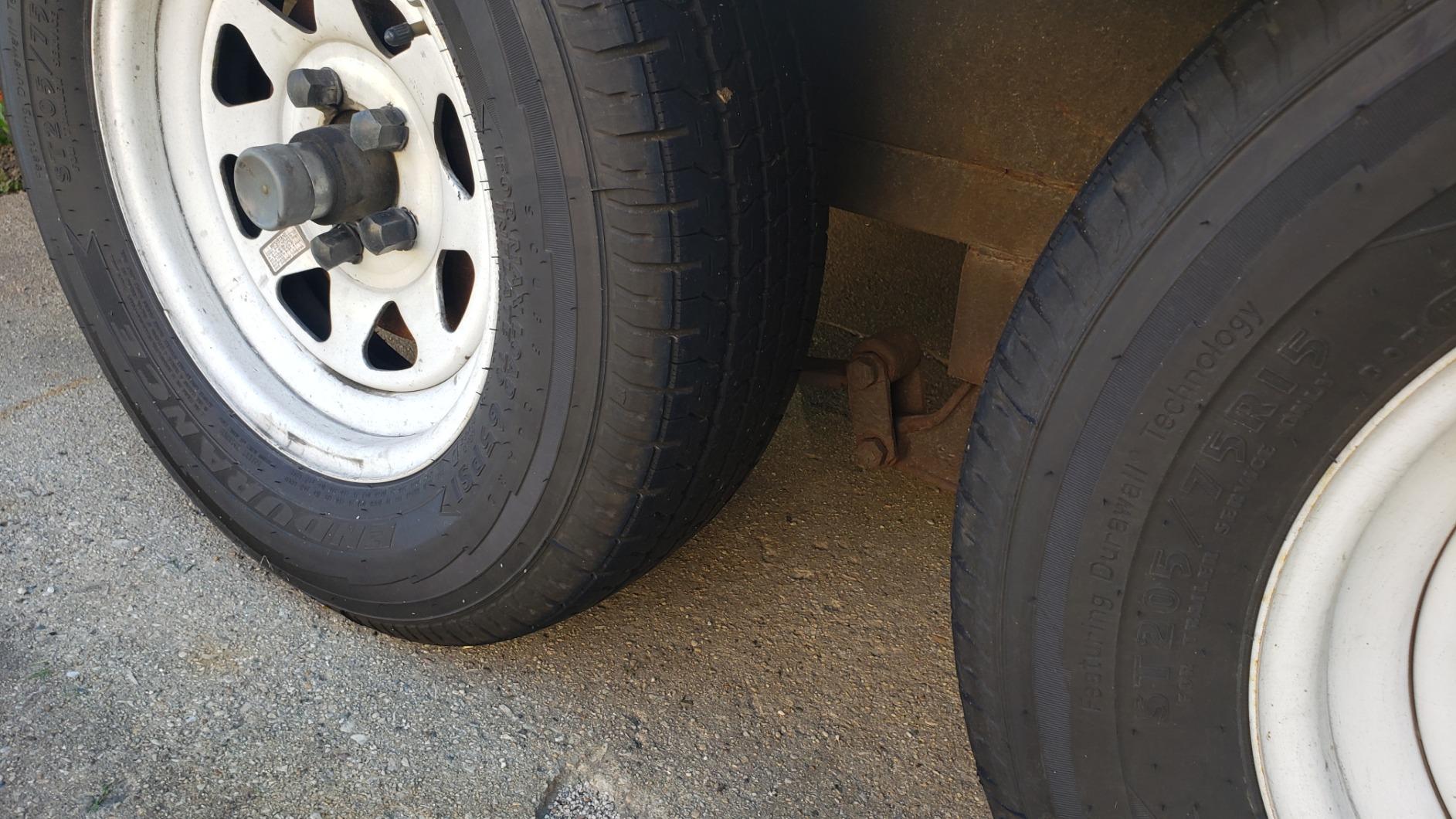 Goodyear Endurance all_ Season Radial Tire-205/75R15 107N, Model:724861519 customer photo 2