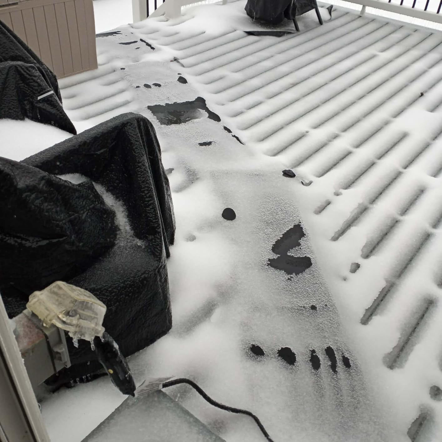 HeatTrak Heated Snow Melting Mats - Heated Outdoor Mats for Walkways - Electric Snow Melting Mats for Decks and Sidewalks - Trusted No-Slip Snow and Ice Melt Heated Sidewalk Mat (30” x 60