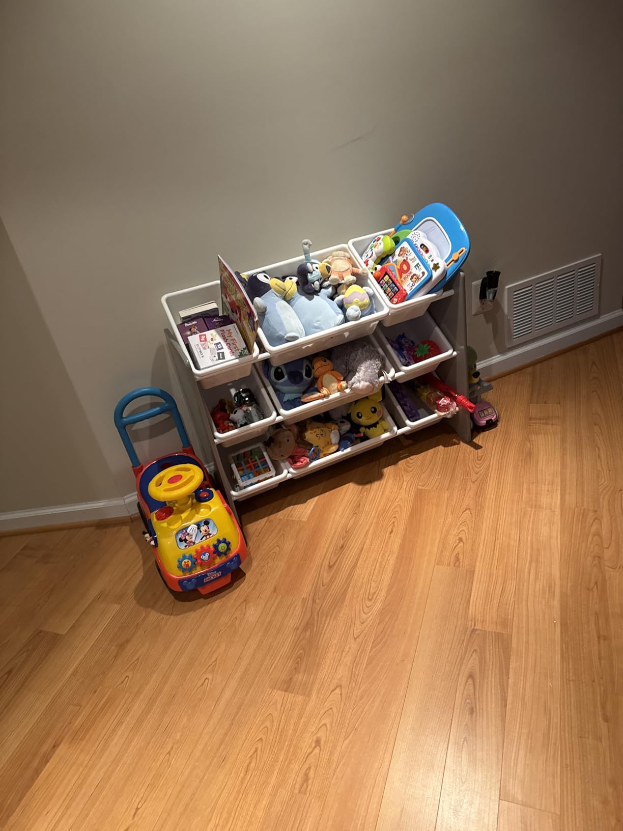 Delta Children MySize 9 Bin Plastic Toy Organizer - Greenguard Gold Certified, Grey customer photo 1