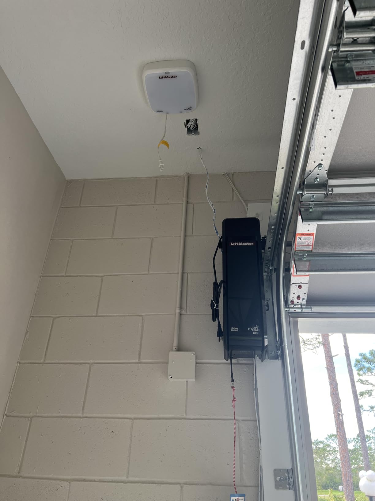 LiftMaster Premium Series 98022 (Replaces 8500W) Jackshaft Garage Door Operator, WiFi customer photo 1