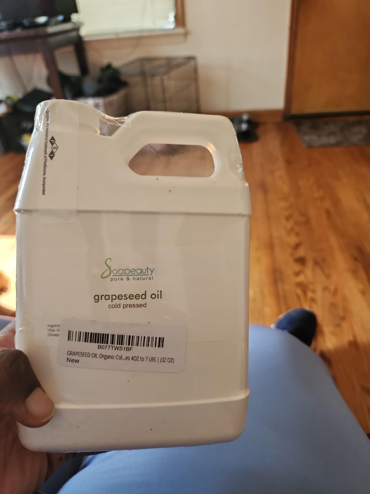 Soapeauty Grapeseed Oil 100% Pure Cold Pressed Unrefined Skin Hair 32 fl oz customer photo 1