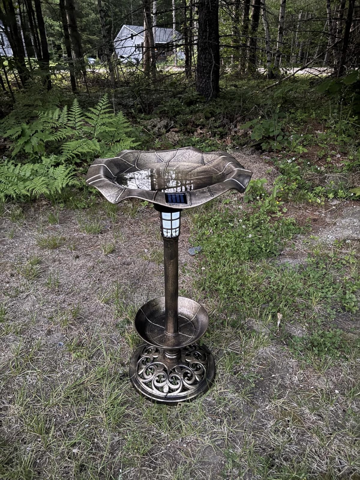 Best Choice Products Bird Bath W/Solar Light & Planter - Bronze customer photo 2