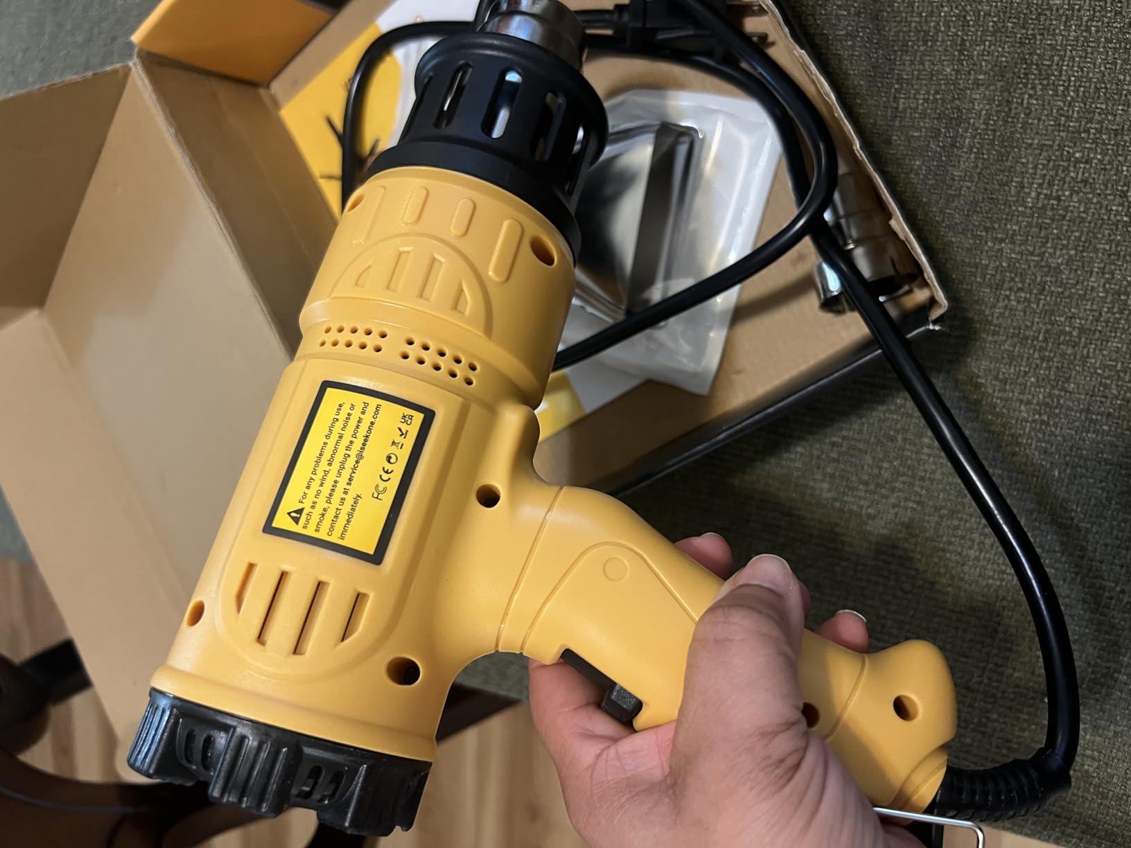 SEEKONE 1800W Heat Gun Variable Temp 122℉-1202℉ for Crafts, Shrink Wrap customer photo 1