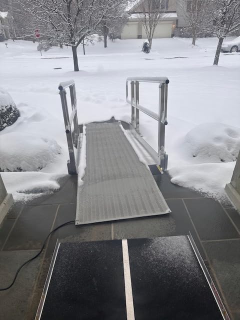 RHS Electric Heated Snow Melting Mat, 30 in x 4 ft Non-Slip Outdoor Walkway customer photo 2