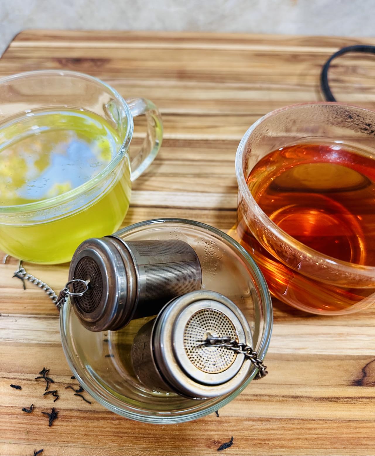 HOUSE AGAIN Tea Infuser, Extra Fine Mesh Tea Infusers for Loose Tea, 18/8 Stainless Steel Tea Strainer with Extended Chain Hook, Tea Steeper for Brew Tea, Spices & Seasonings Small × 2 customer photo 2