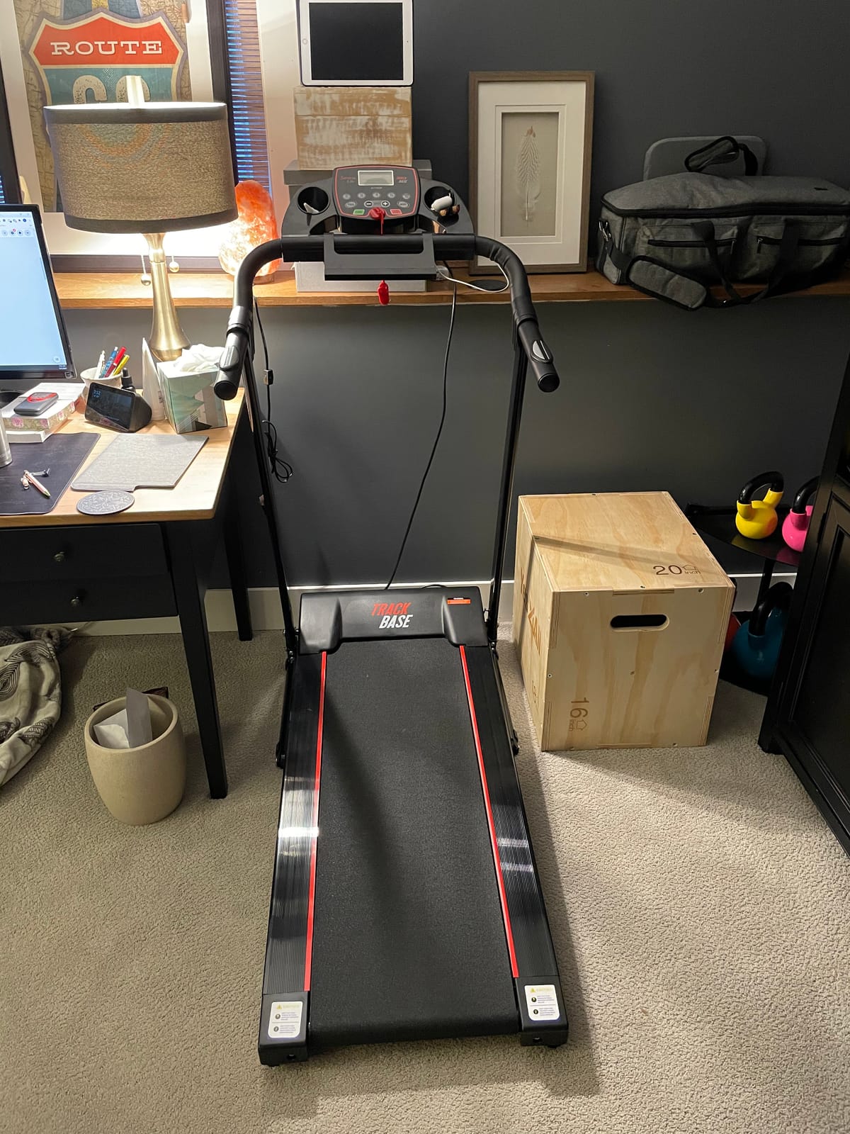 SereneLife Electric Folding Treadmill Exercise Machine - Smart Compact Digital Workout Fitness Trainer w/Bluetooth App Sync, Manual Incline Adjustment, for Walking, Running, Gym customer photo 2