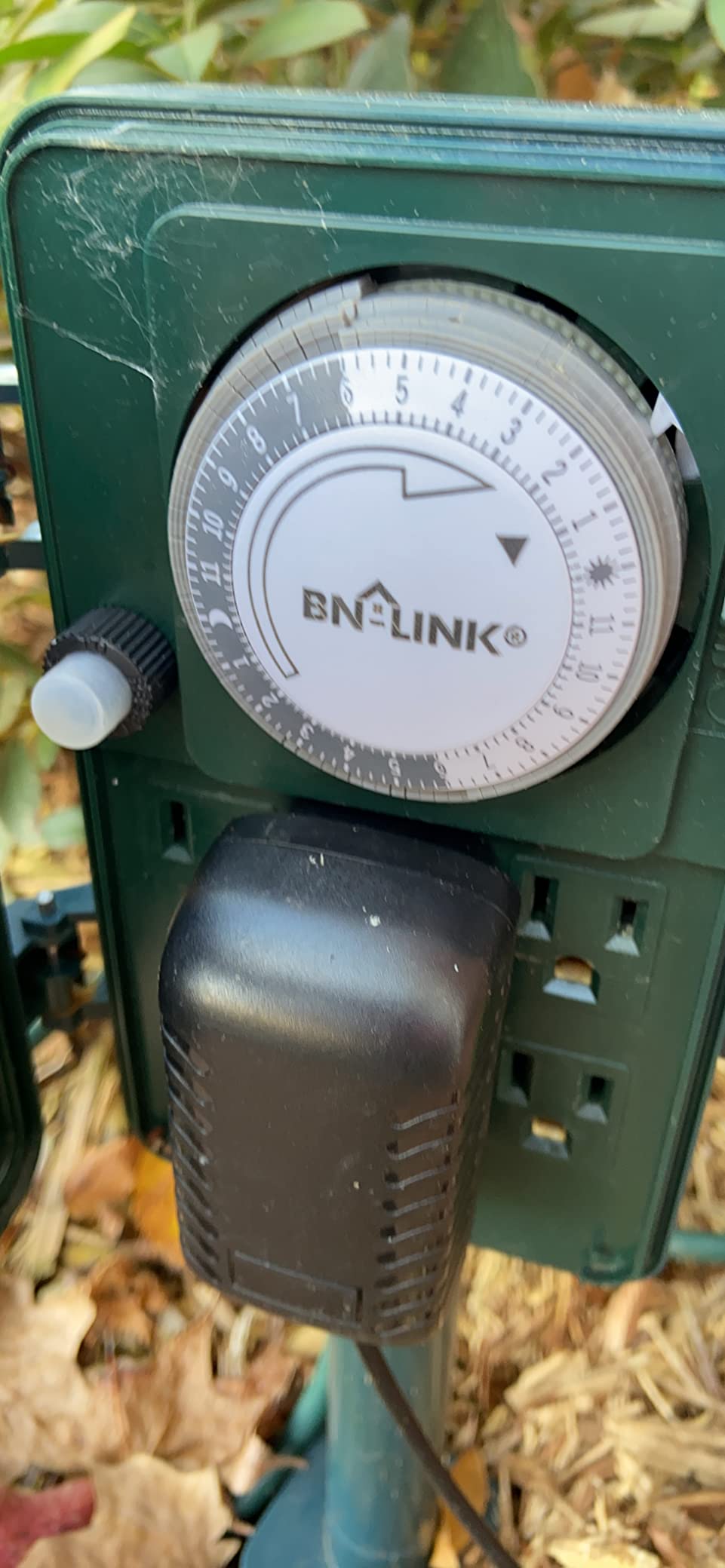 BN-LINK Outdoor Power Stake Timer, 24-Hour Mechanical Timer, 6 Outlets customer photo 2