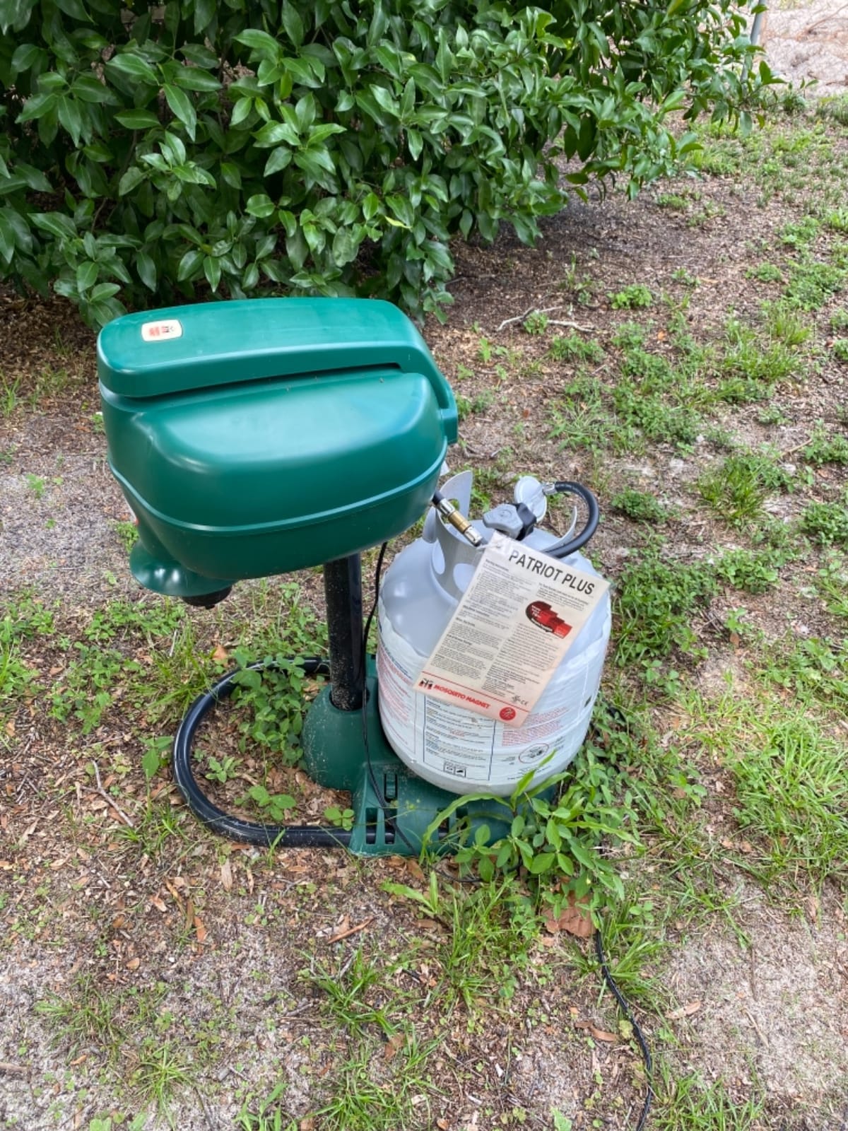 Mosquito Magnet Patriot Plus Propane Mosquito Trap, CO2 Flying Insect Trap customer photo 1