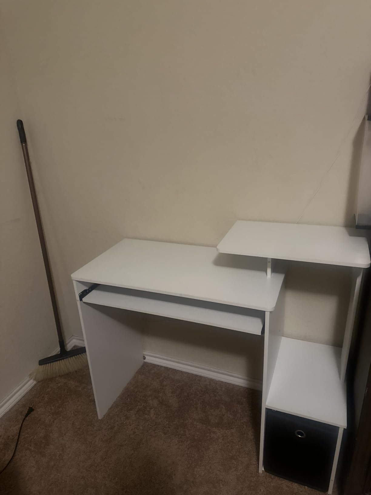 Furinno Econ Multipurpose Home Office Computer Writing Desk, White/Black customer photo 1