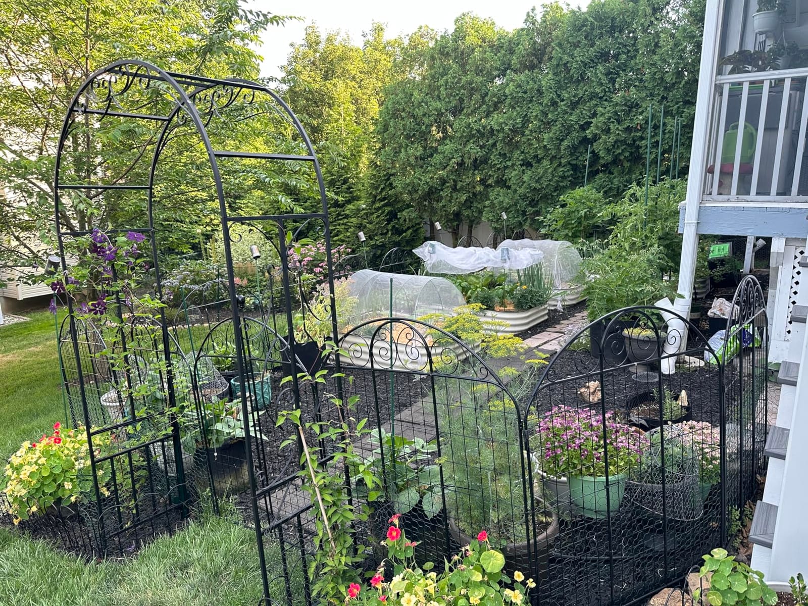 kinbor Garden Arches Arbor, Outdoor Black Metal Arbor, Wedding Archway customer photo 1