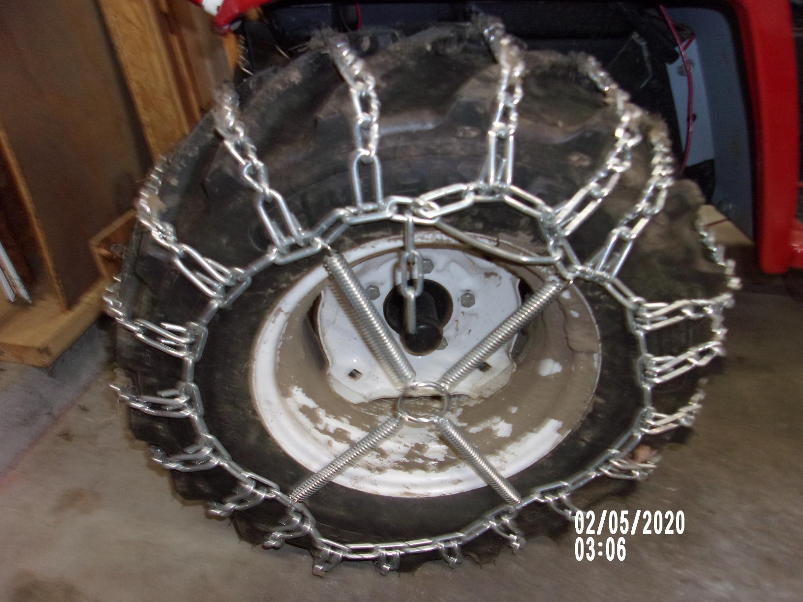 TireChain.com 23x9.50x12, 23x10.50x12 Heavy Duty Tractor Tire Chains customer photo 2