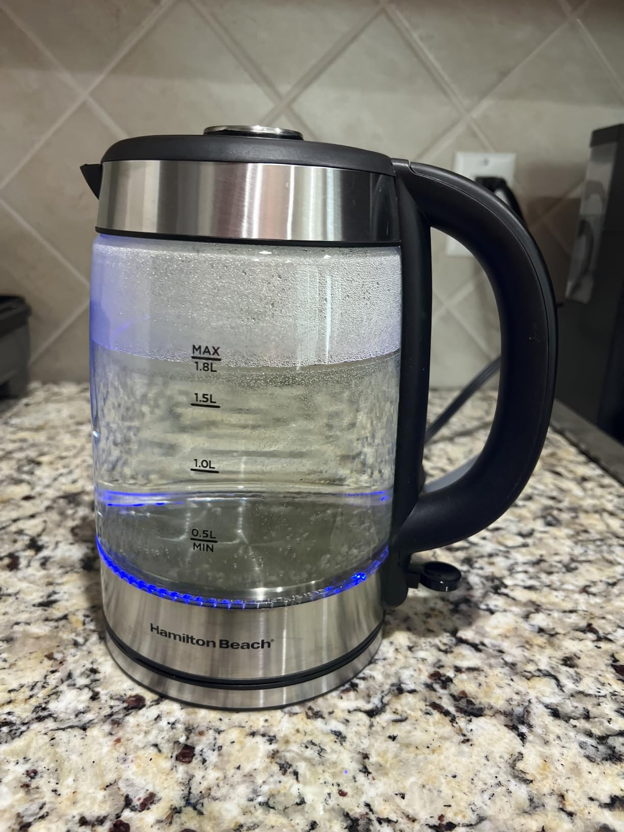 Hamilton Beach 1.7 Liter Electric Tea Kettle, Water Boiler & Heater customer photo 1