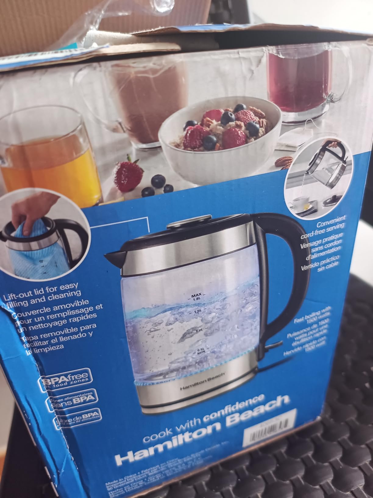 Hamilton Beach 1.7 Liter Electric Tea Kettle, Water Boiler & Heater customer photo 2