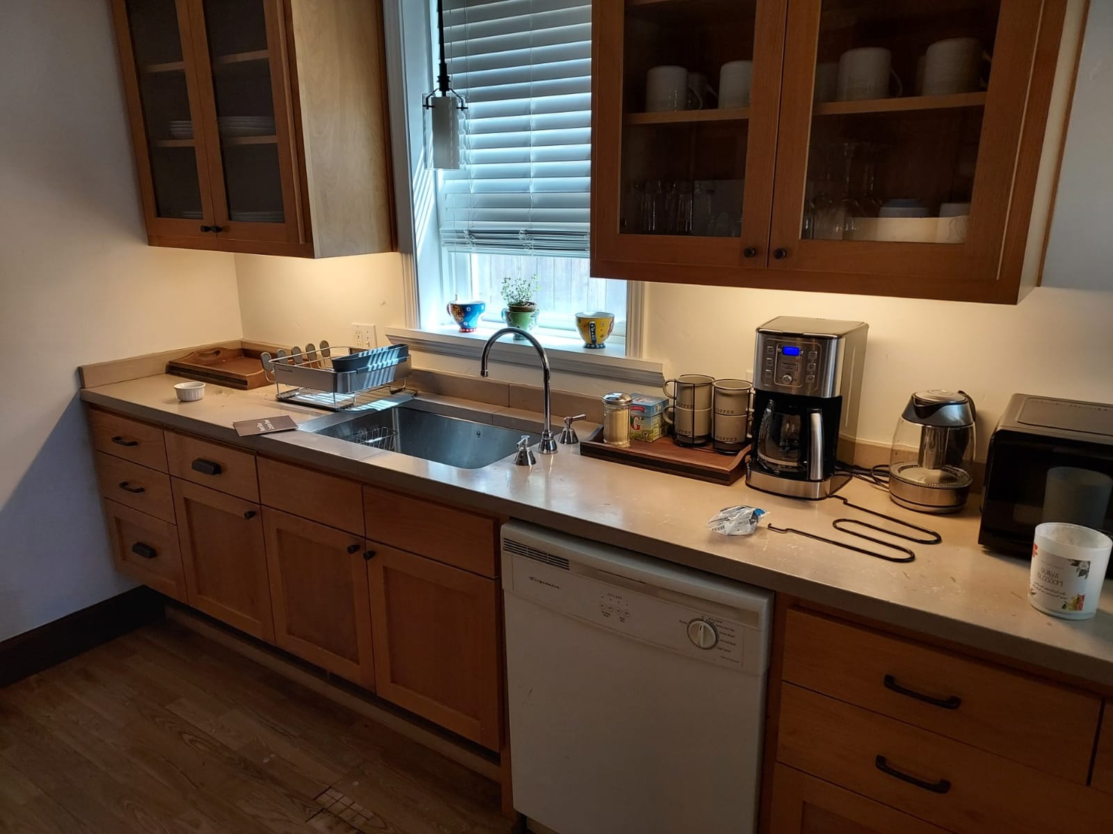 Hardwired LED Under Cabinet Task Lighting - 16 Watt, 24