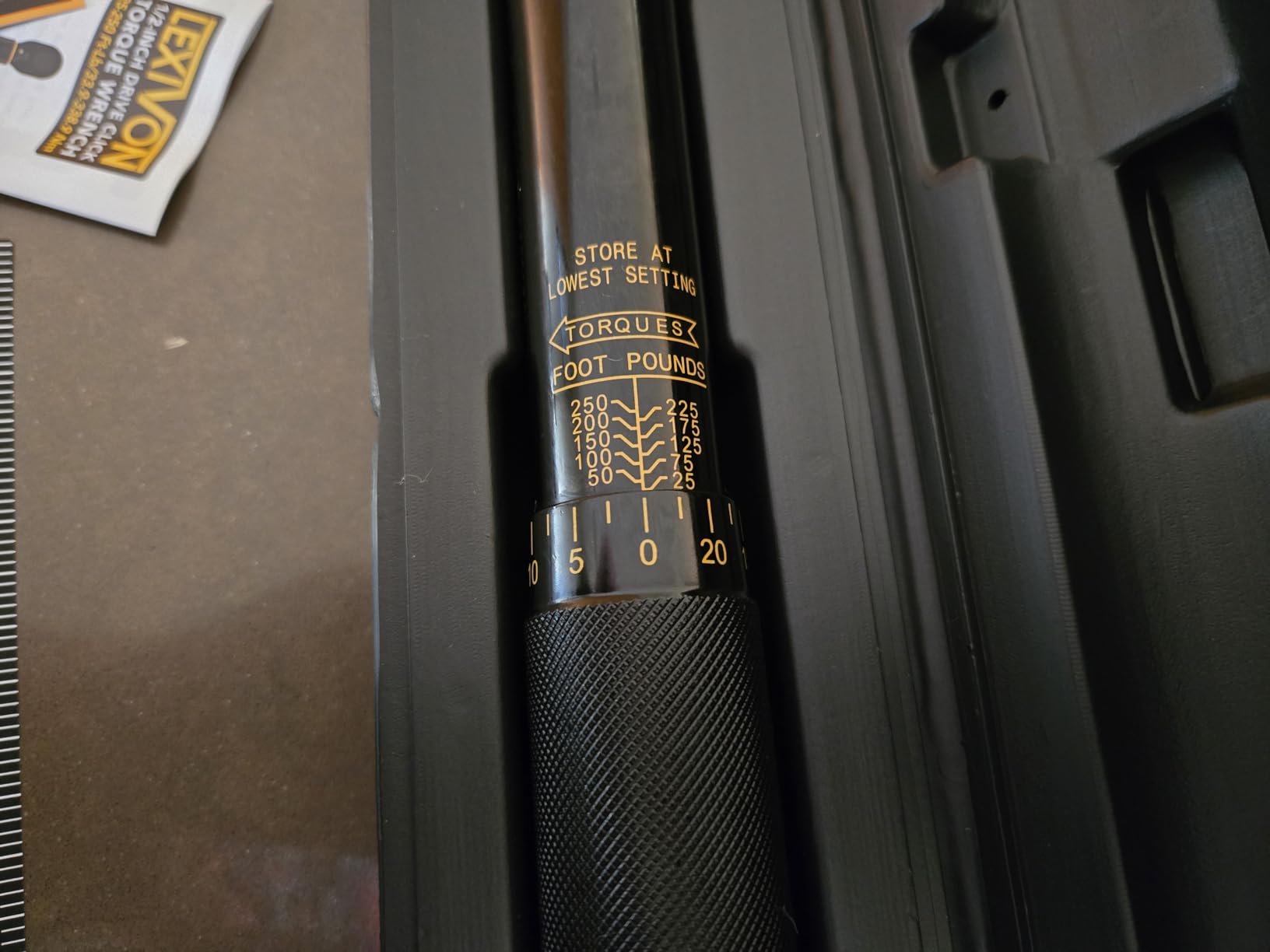 LEXIVON 1/2-Inch Drive Click Torque Wrench 25-250 Ft-Lb/33.9-338.9 Nm (LX-184) customer photo 2