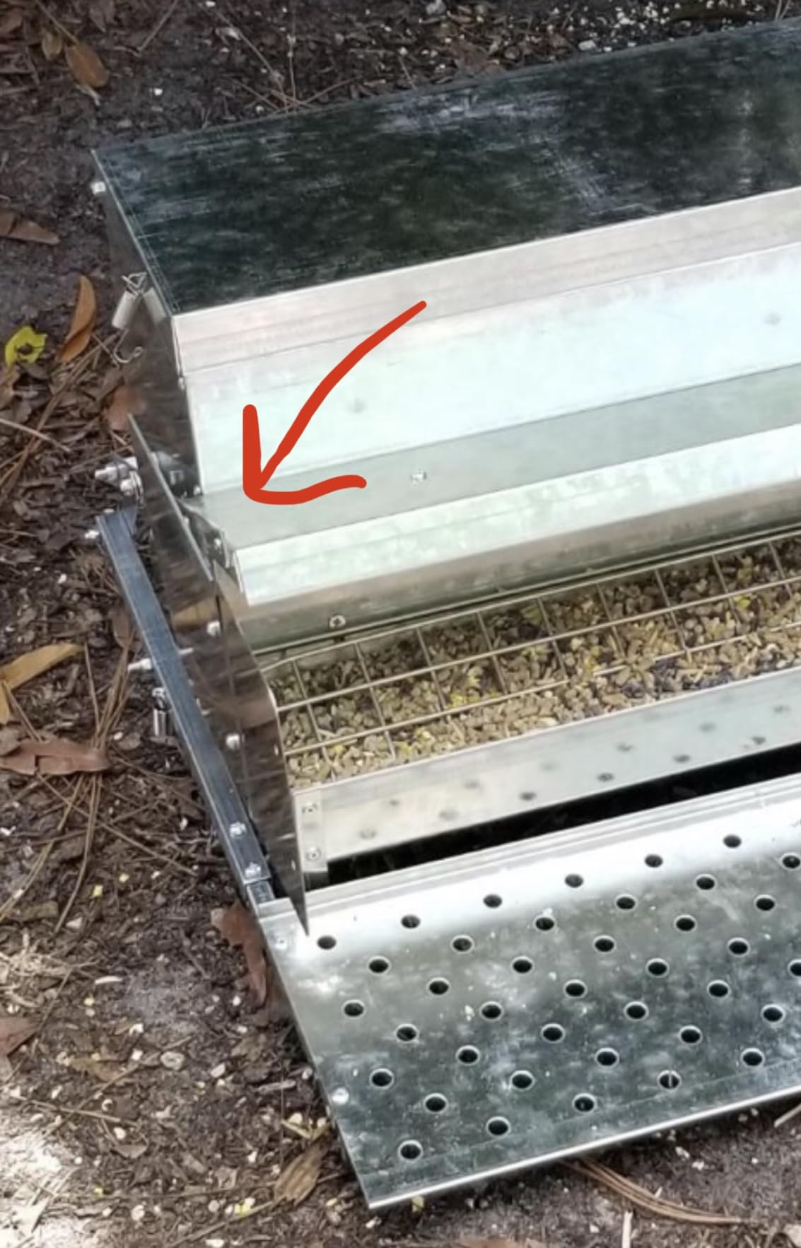 RentACoop Automatic Treadle Chicken Feeder, Rat Proof No Waste, 25 lb customer photo 1