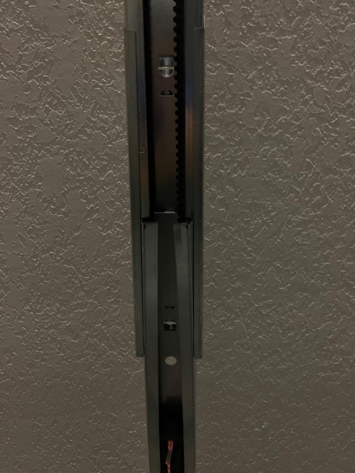 Genie SilentMax 1000 Garage Door Opener - Ultra-Quiet Belt Drive - Includes two 3-Button Pre-Programmed Remotes, Wall Console, Wireless Keypad, Safe T-Beams - Model 3042-TKH, 140V DC Motor customer photo 2