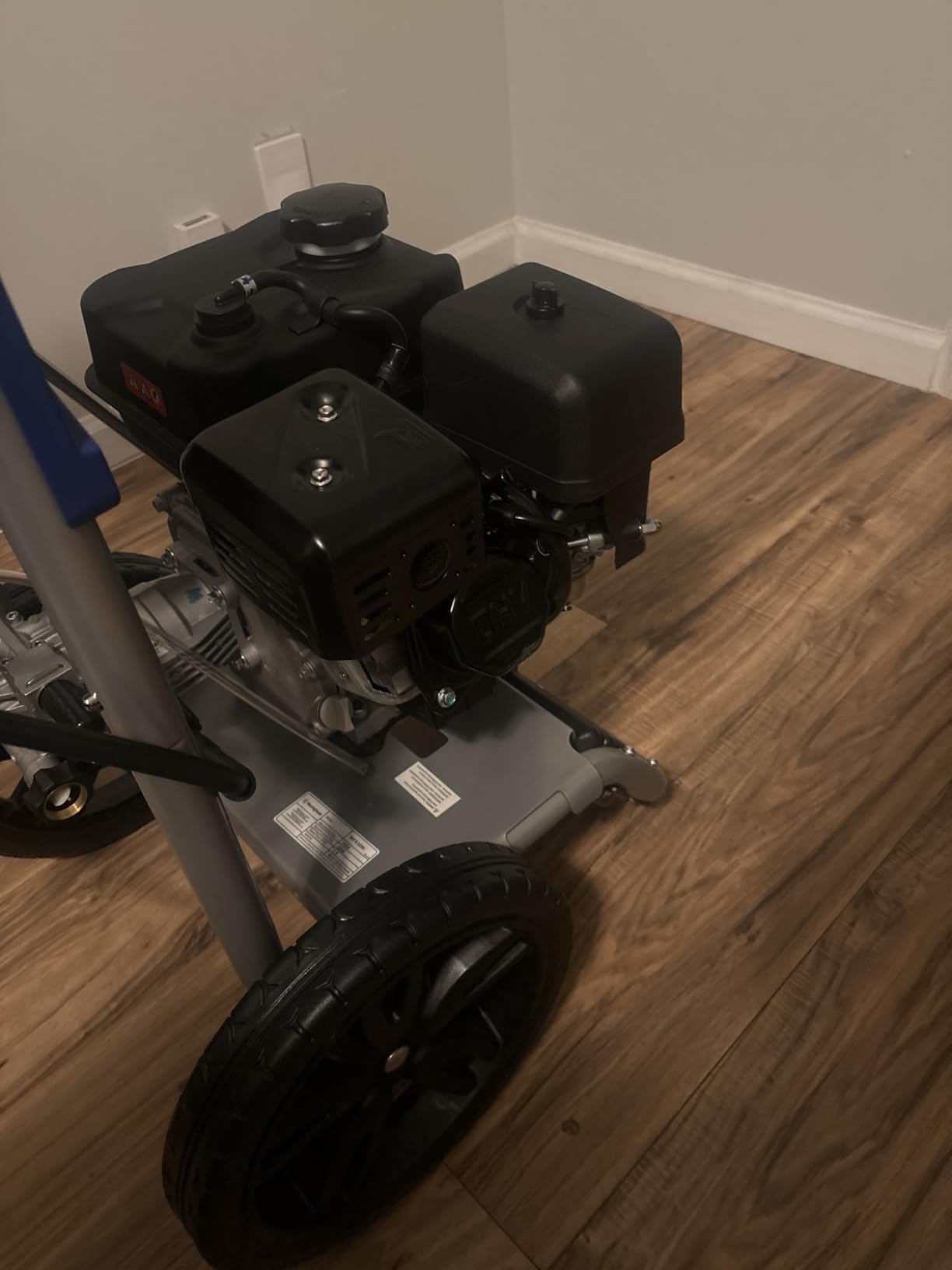 Westinghouse WPX3200 Gas Pressure Washer, 3200 PSI and 2.5 GPM, Onboard Soap Tank, Spray Gun and Wand, 5 Nozzle Set, for Cars/Fences/Driveways/Homes/Patios/Furniture customer photo 1
