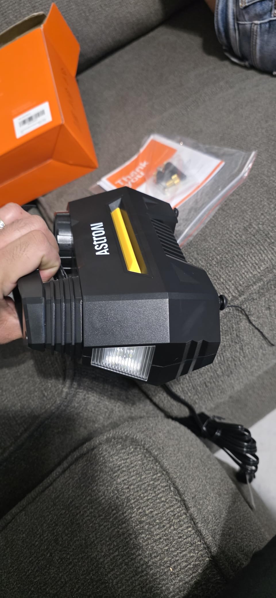 AstroAI AIRUN H Tire Inflator Portable Air Compressor, 12V DC Tire Inflator, Auto Shut-Off with Digital Pressure Gauge & LED Light, Fast Inflation for Car, Motorcycle, Bike Tires, 9.8Ft Cord, Yellow customer photo 2
