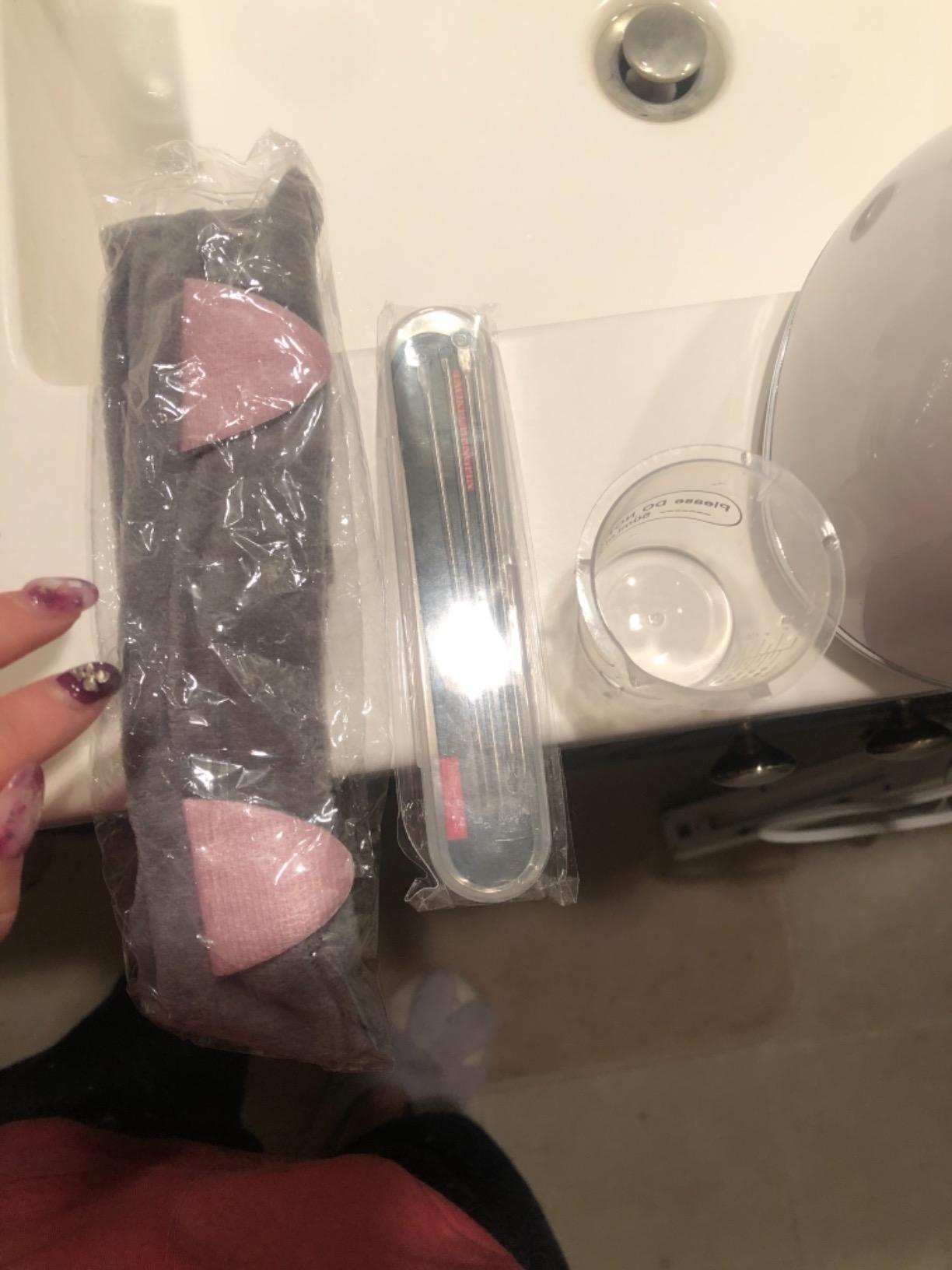 Facial Steamer-Nano Ionic Facial Steamer Warm Mist Humidifier Atomizer Sprayer Moisturizing Face Steamer Home Sauna SPA Face with 4 Piece Stainless Steel Skin Kit and Hair Band(White) customer photo 1