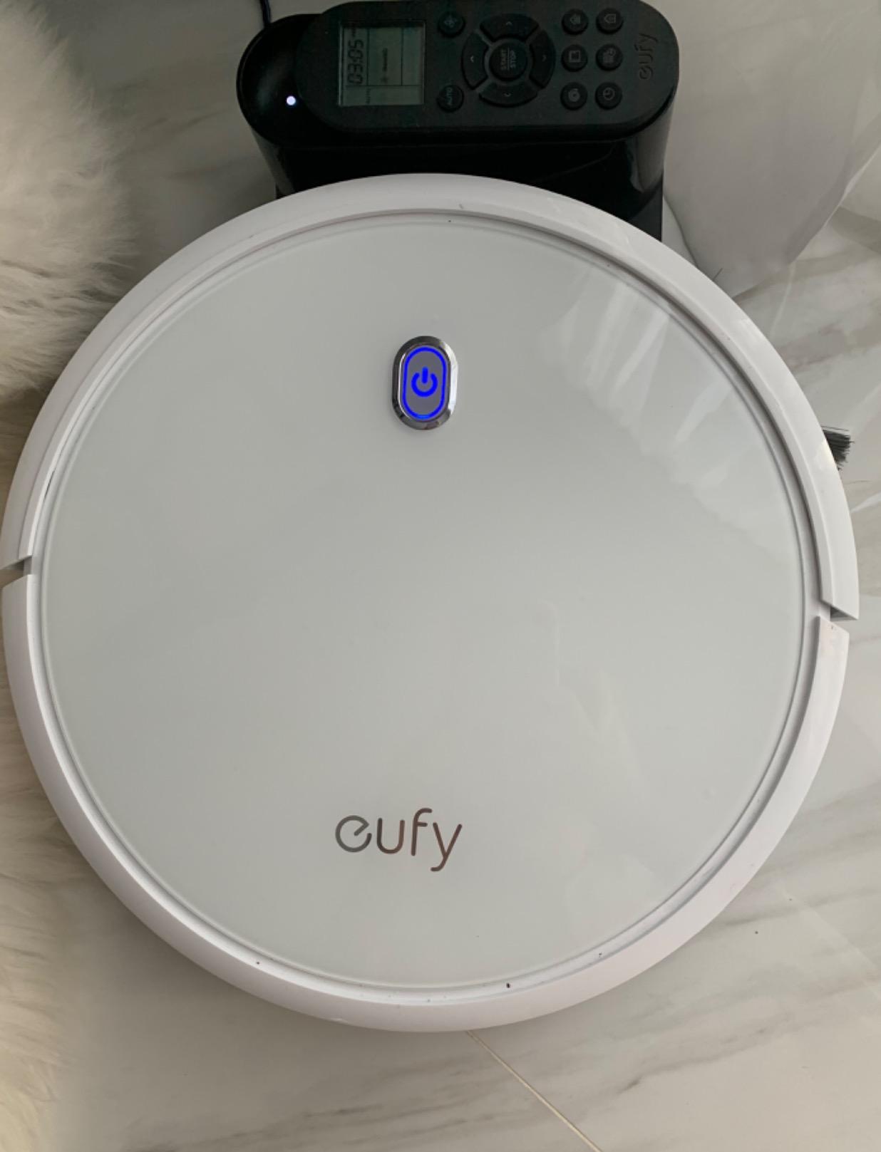 eufy 11S MAX Robot Vacuum Cleaner, Super Thin, Quiet customer photo 2